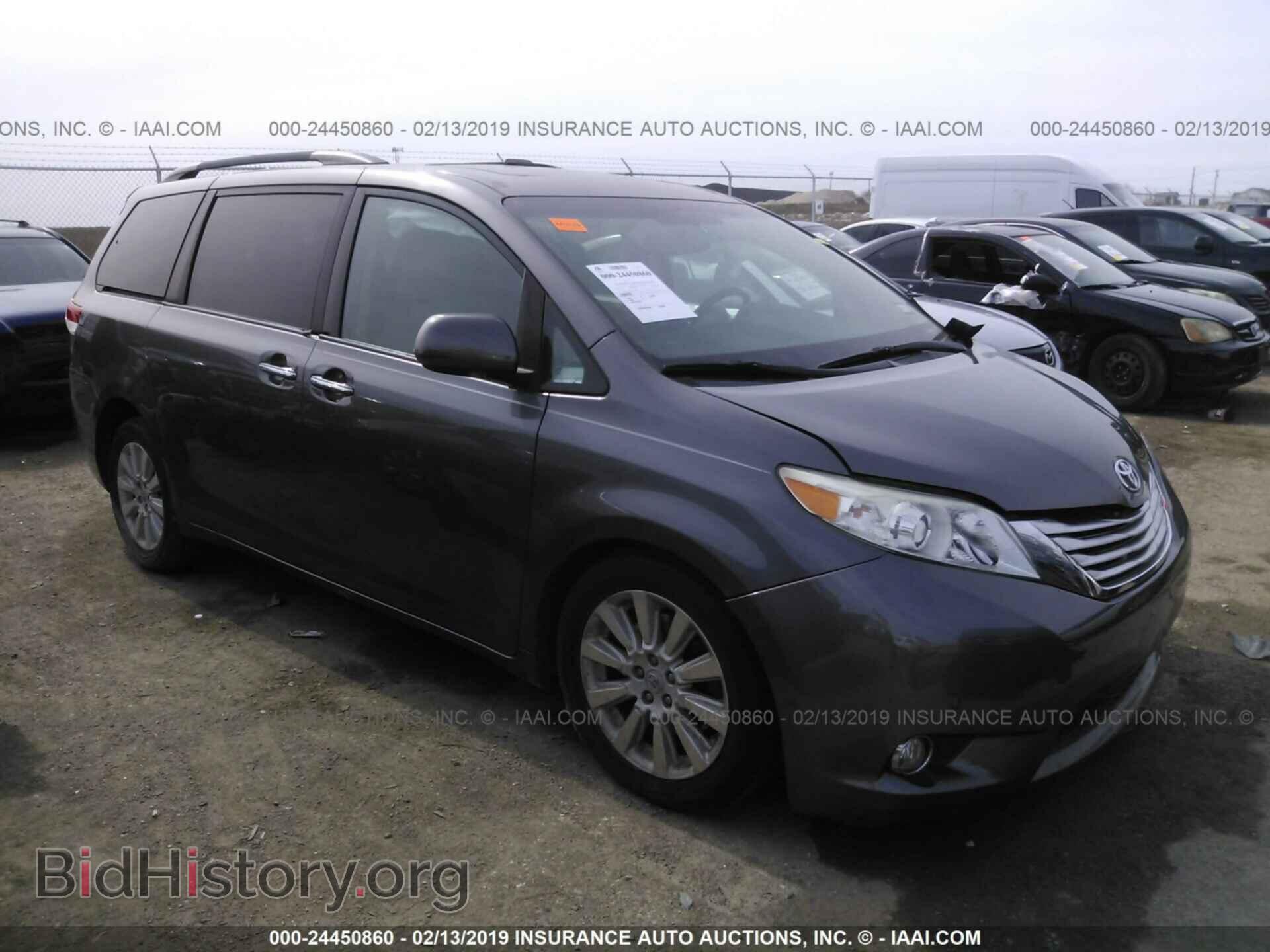 Фотография 5TDYK3DC3CS224061 - TOYOTA SIENNA 2012