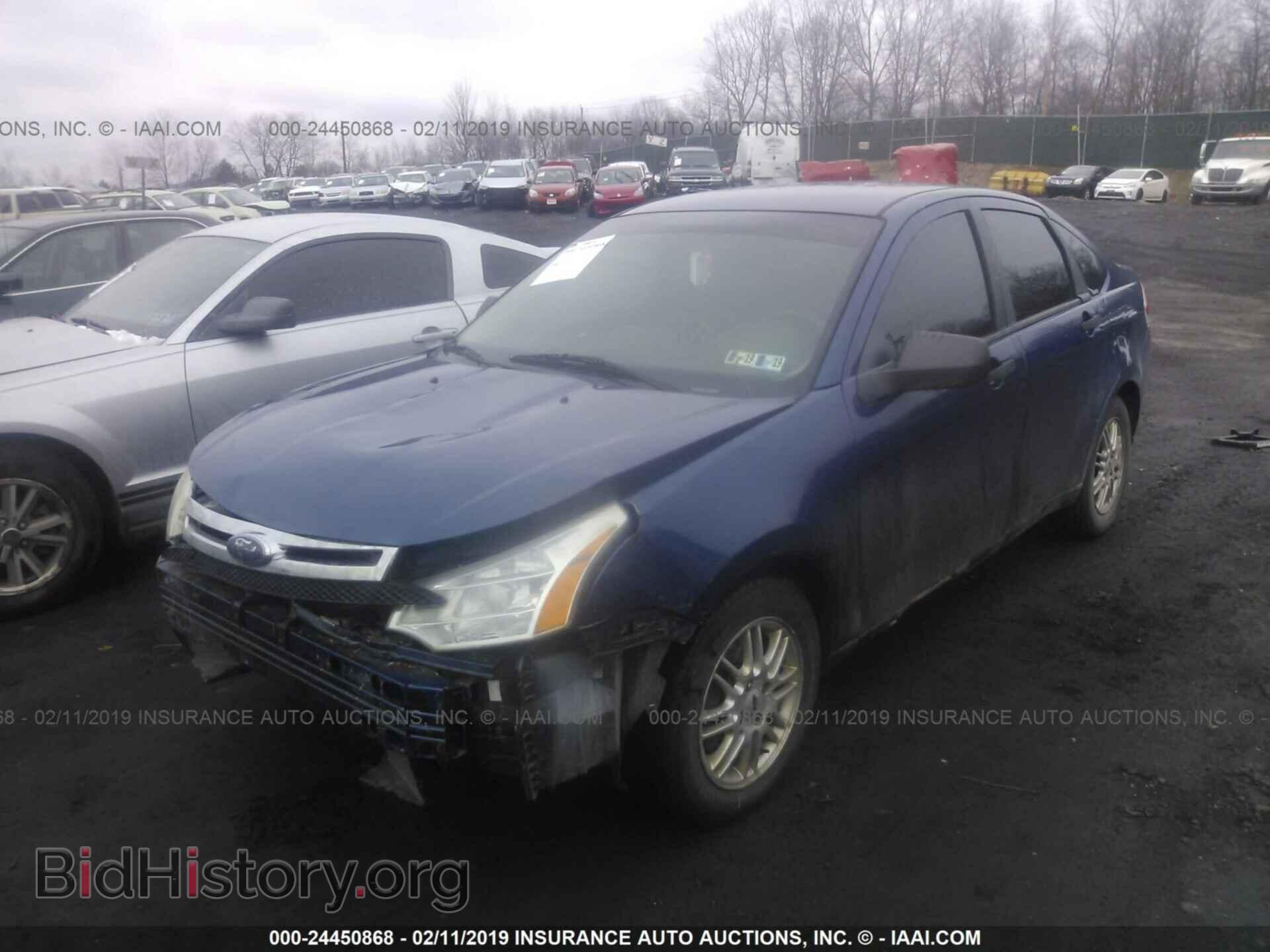 2009 FORD FOCUS - VIN: 1FAHP35N29W164063 - Фото 2
