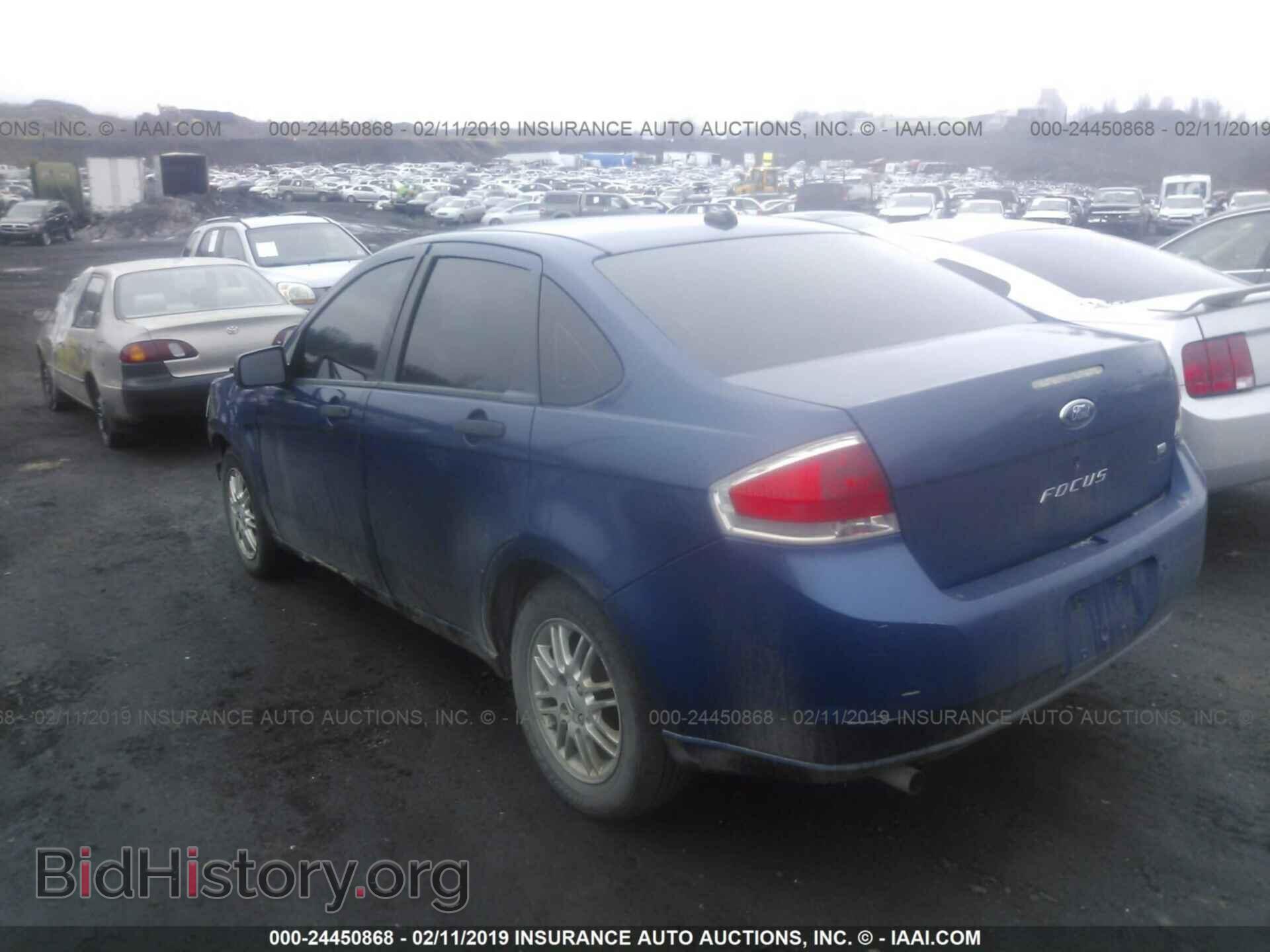 2009 FORD FOCUS - VIN: 1FAHP35N29W164063 - Фото 3