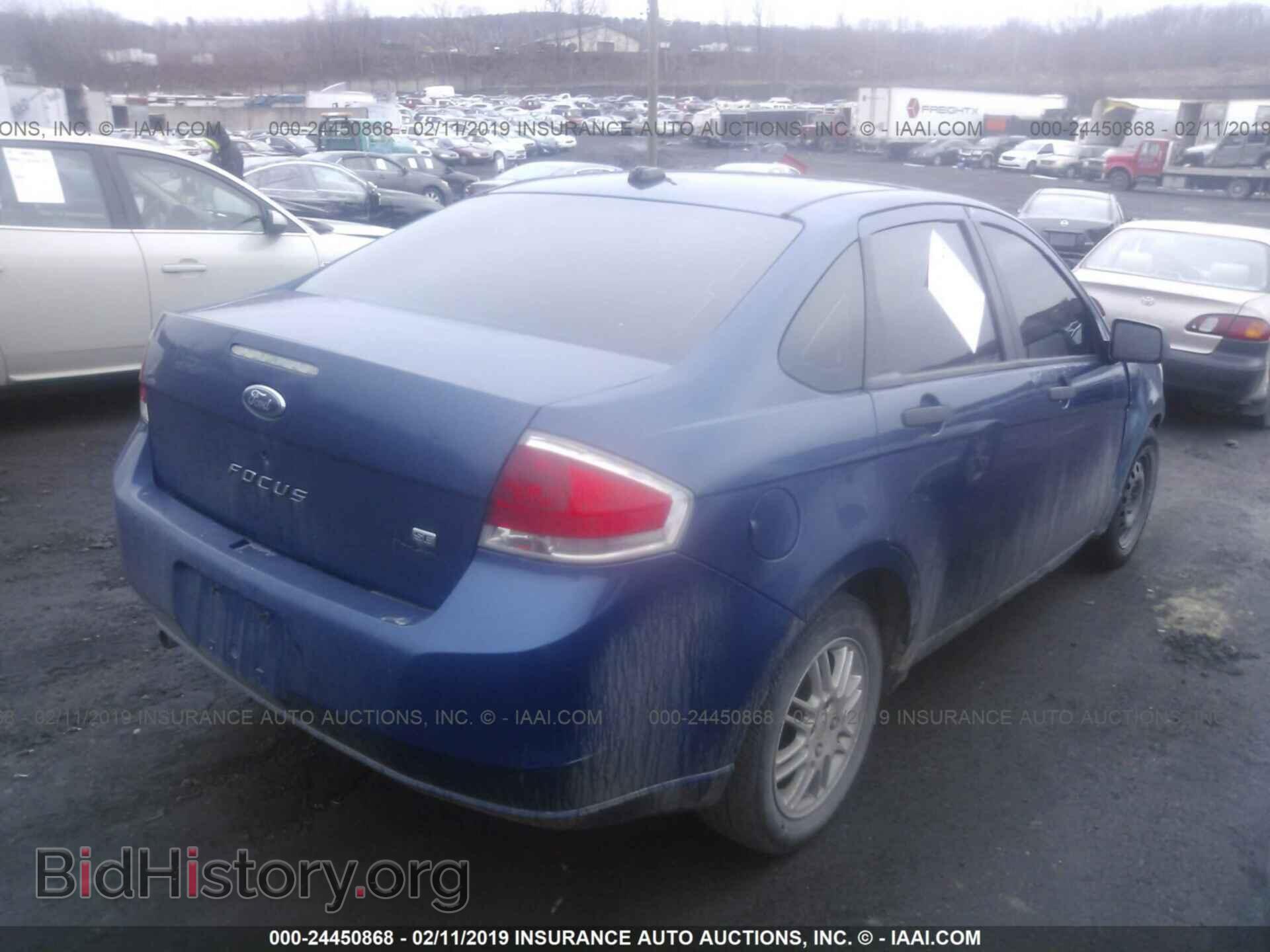 2009 FORD FOCUS - VIN: 1FAHP35N29W164063 - Фото 4