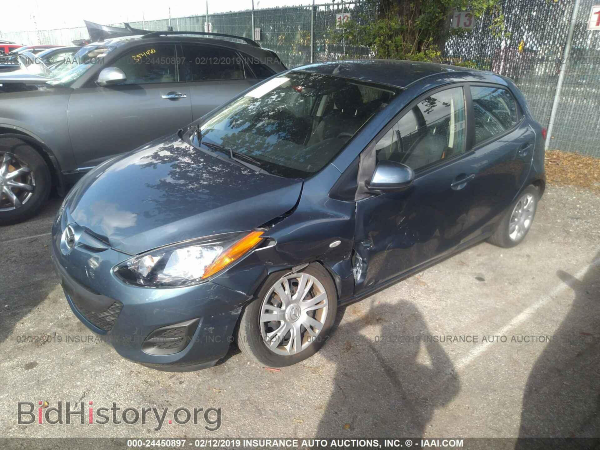 2014 MAZDA MAZDA2 - VIN: JM1DE1KY1E0173609 - Фото 2