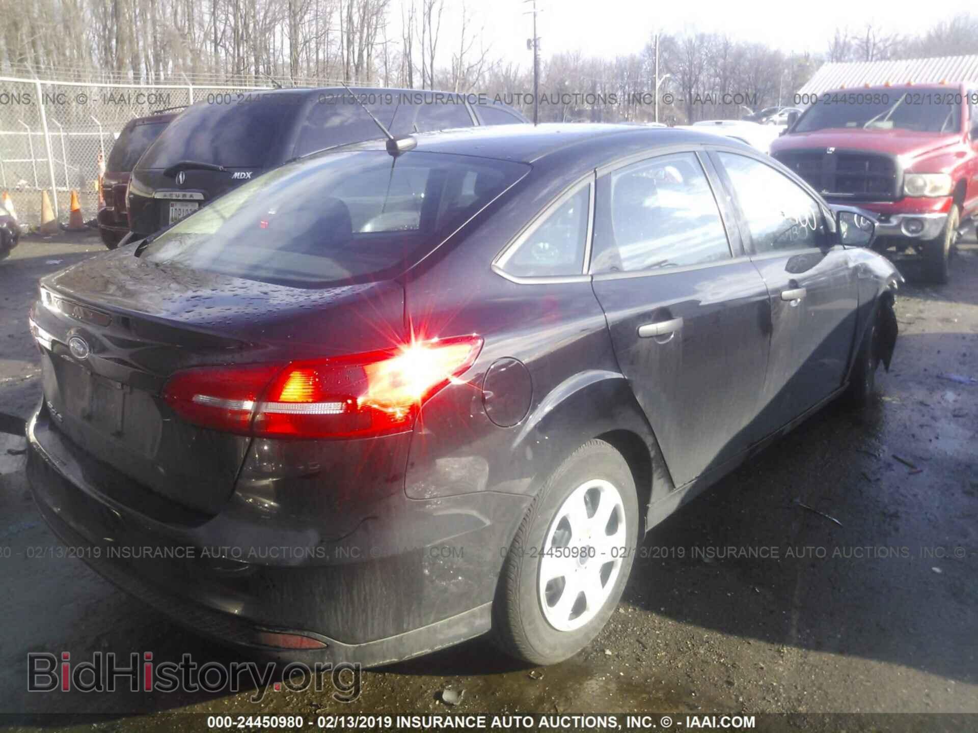 2017 FORD FOCUS - VIN: 1FADP3E23HL338629 - Photo 4
