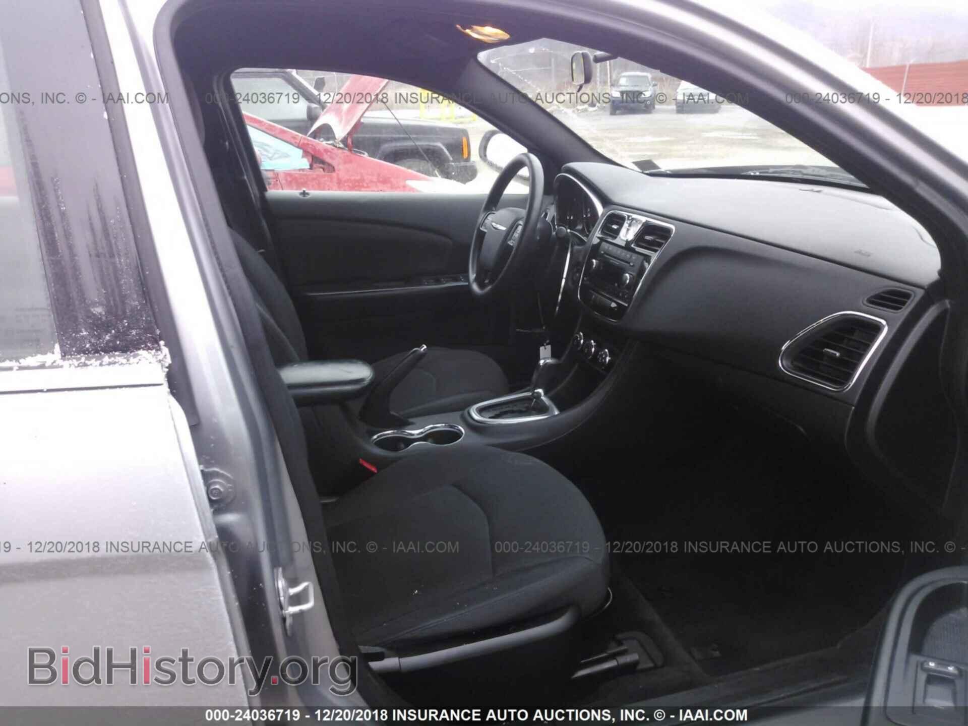 2014 CHRYSLER 200 - VIN: 1C3CCBAB4EN206890 - Photo 5