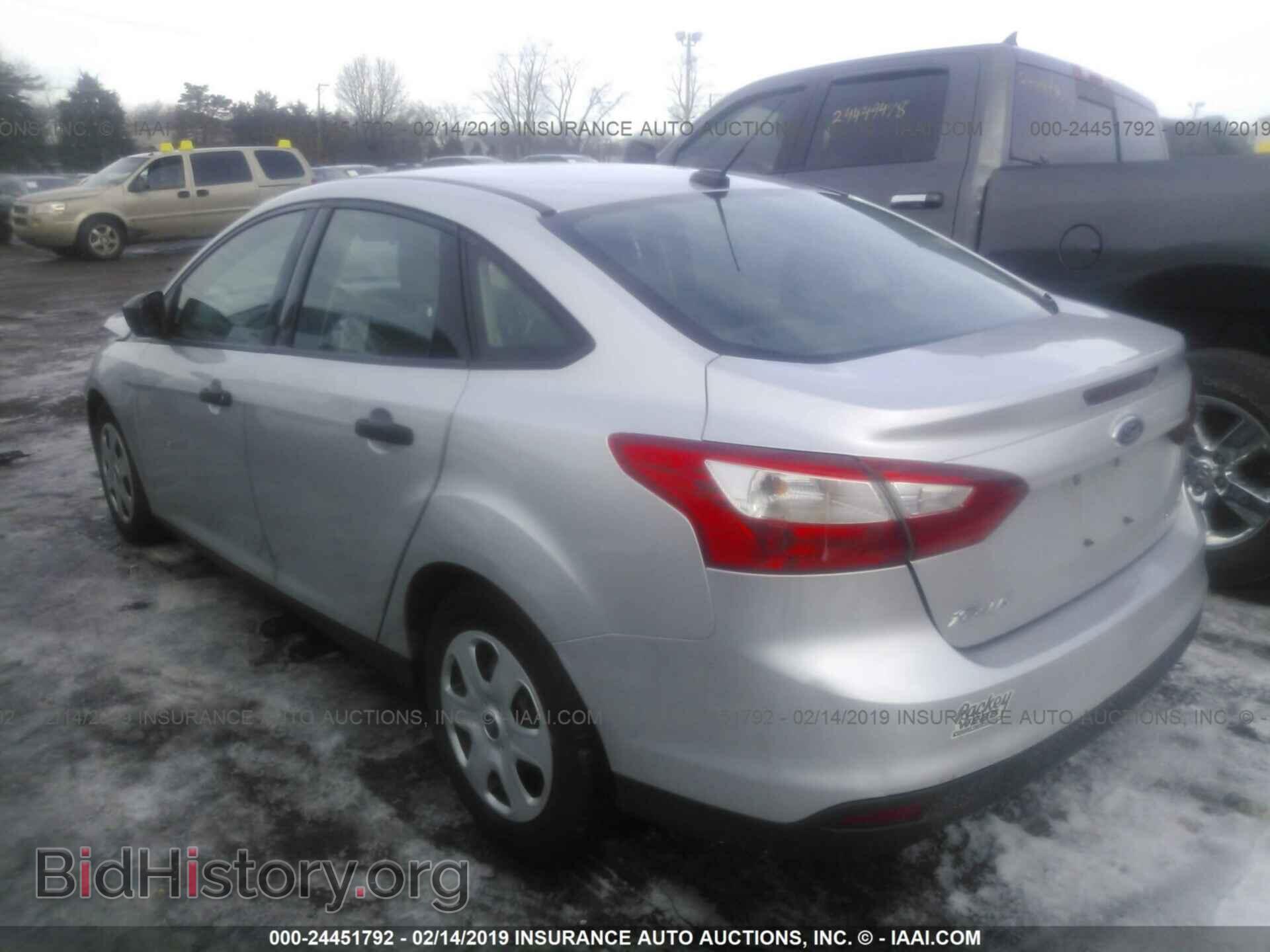 2013 FORD FOCUS - VIN: 1FADP3E26DL208323 - Фото 3