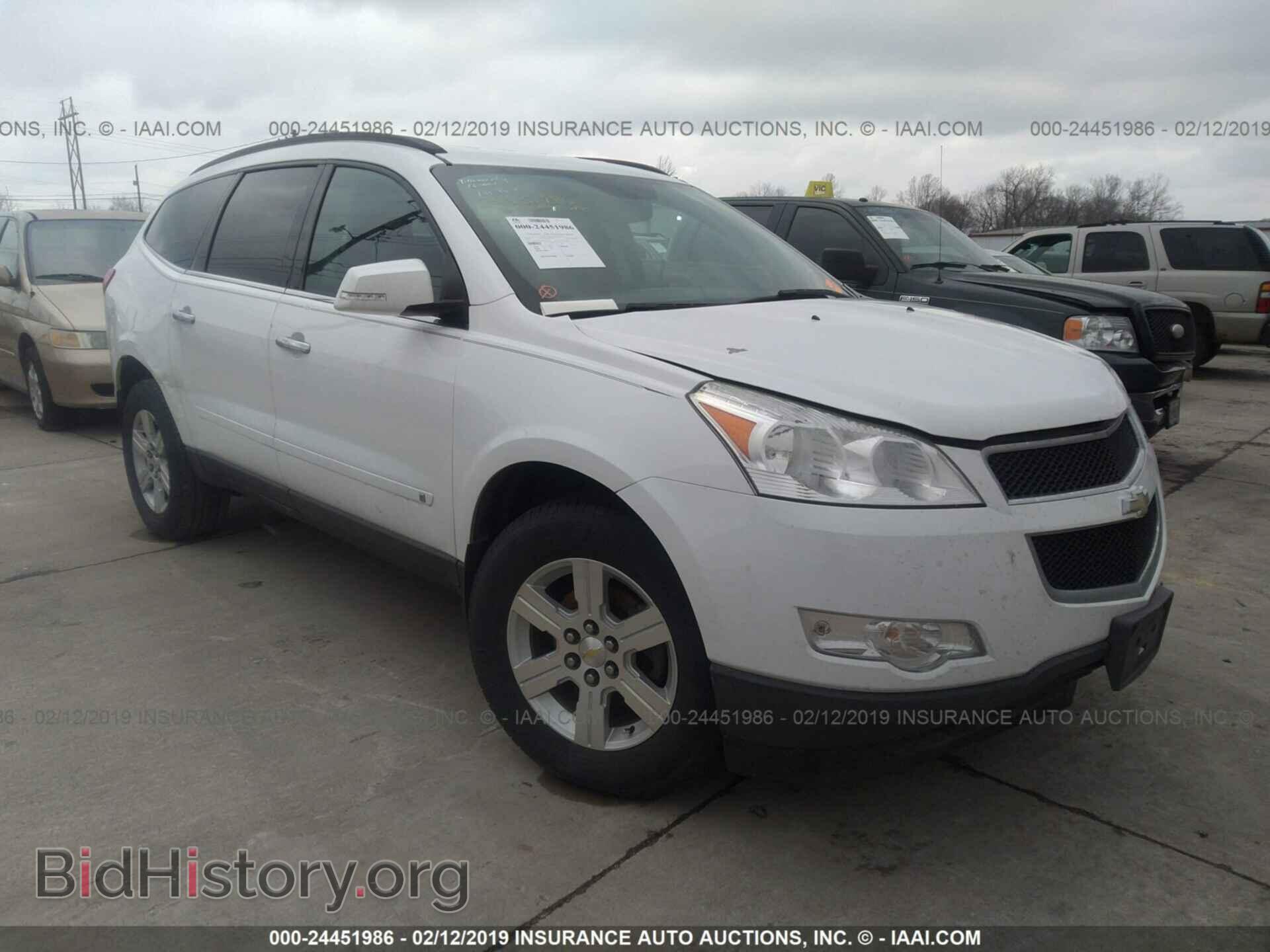 Photo 1GNLRFED0AS130357 - CHEVROLET TRAVERSE 2010