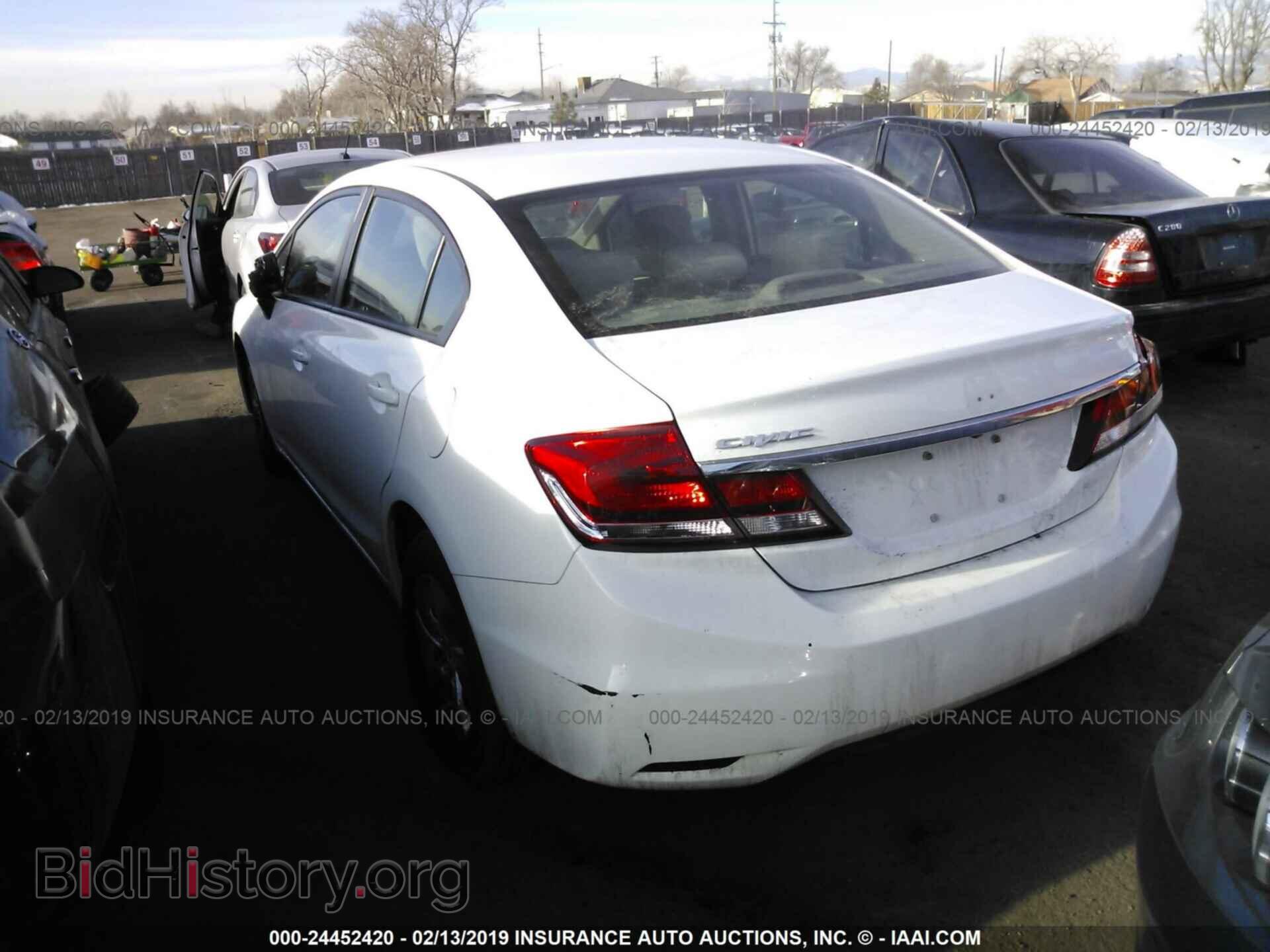 2014 HONDA CIVIC - VIN: 19XFB2F55EE030502 - Фото 3