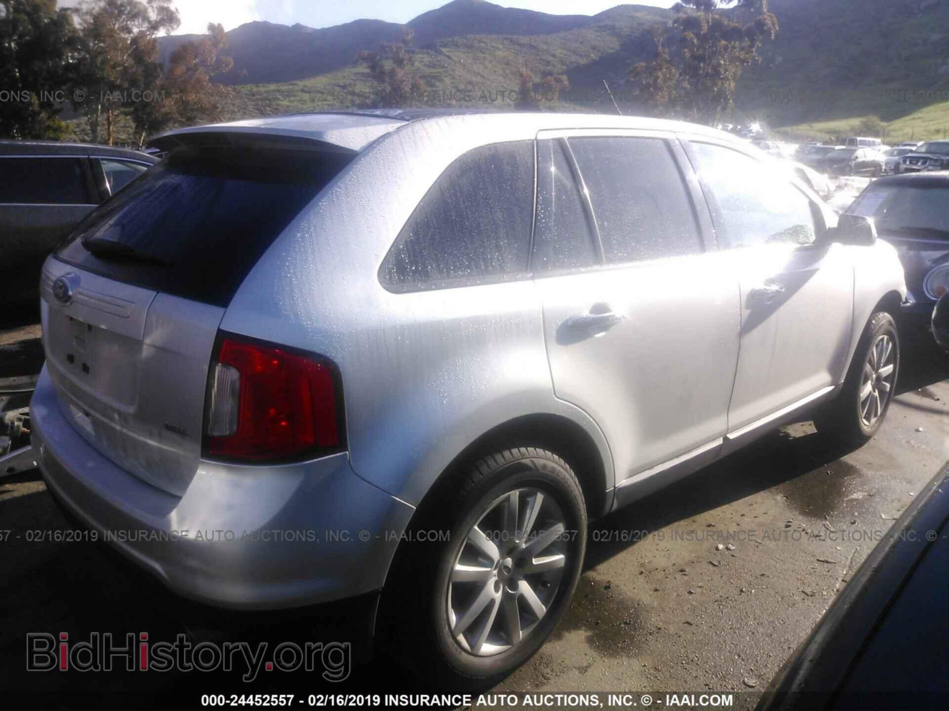 2011 Ford Edge - VIN: 2FMDK3JC3BBB08177 - Photo 4