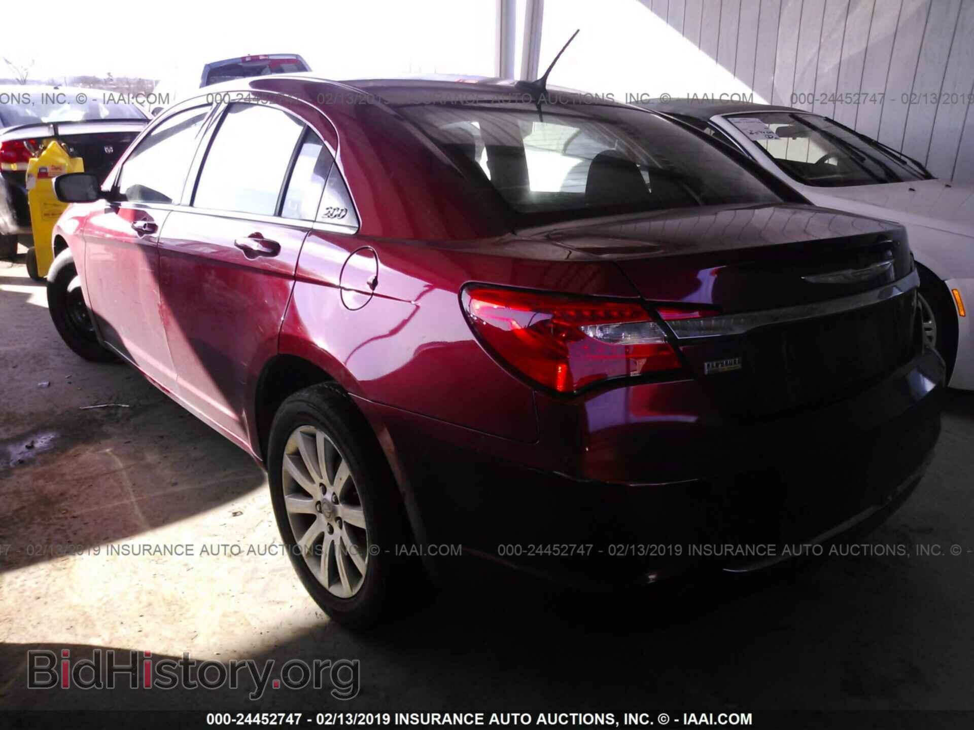 2013 CHRYSLER 200 - VIN: 1C3CCBBG2DN678160 - Фото 3