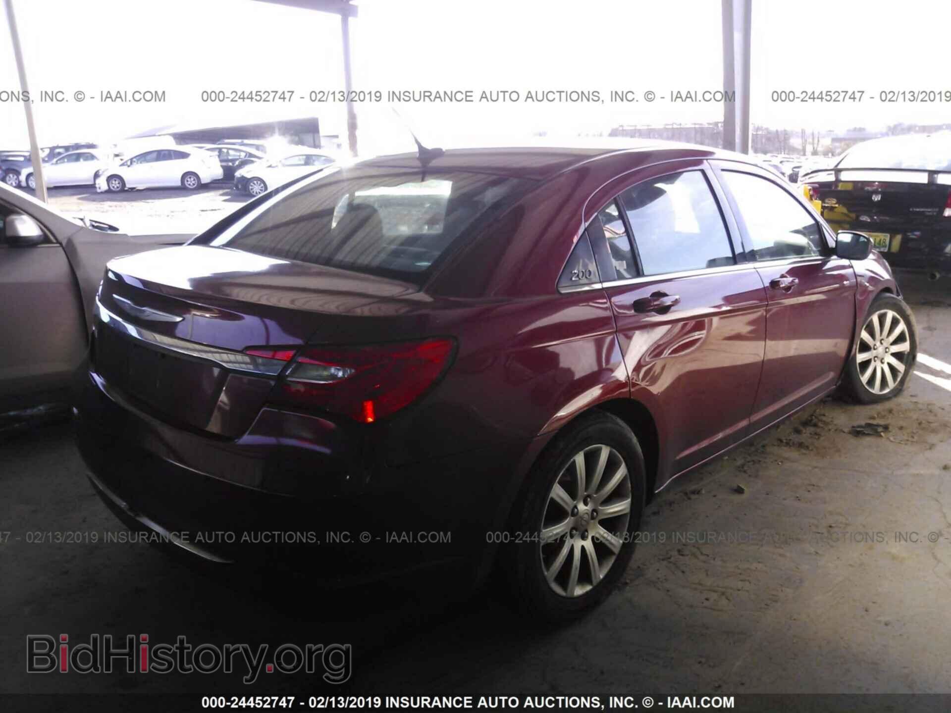 2013 CHRYSLER 200 - VIN: 1C3CCBBG2DN678160 - Фото 4
