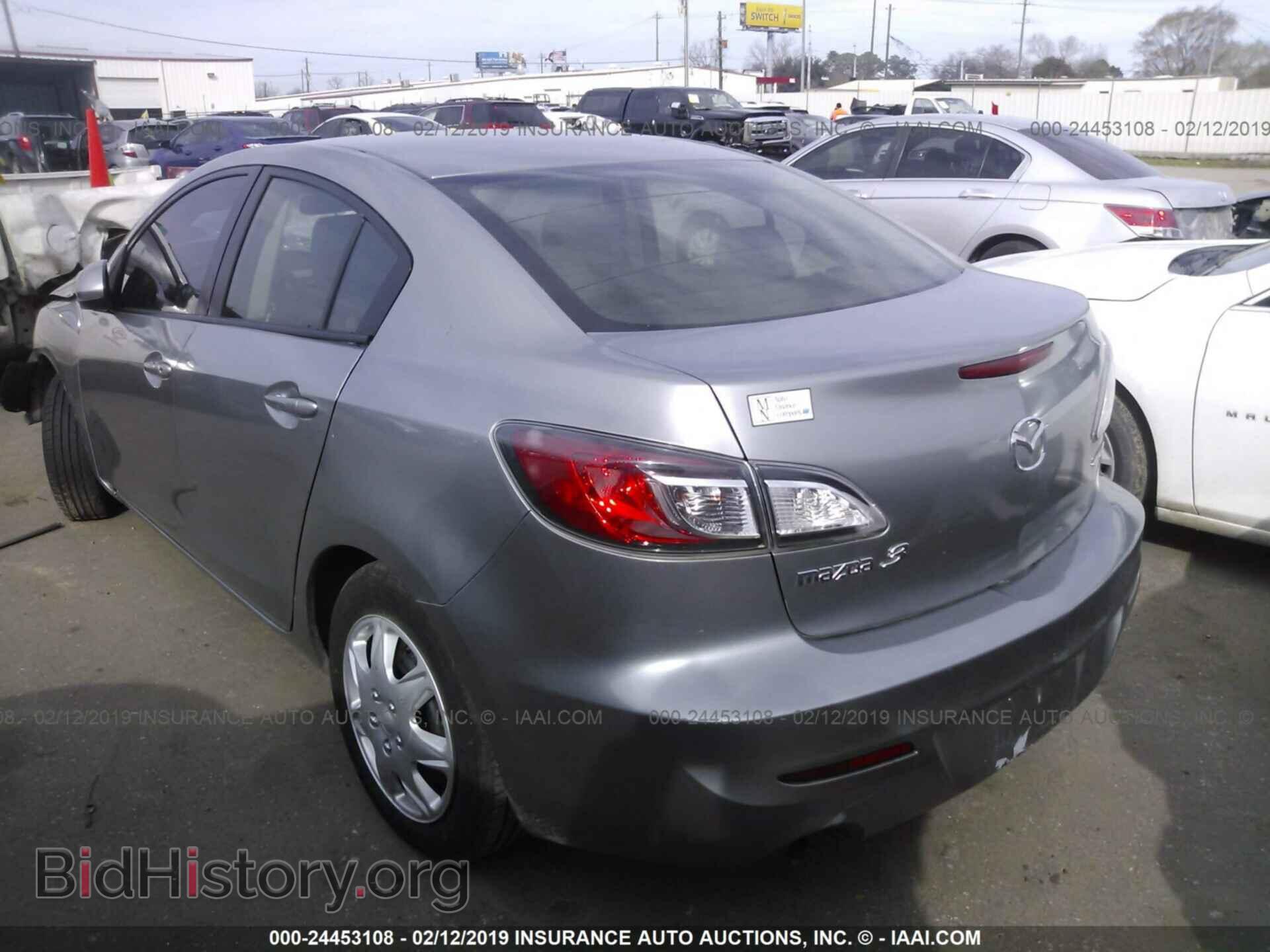 2013 MAZDA 3 - VIN: JM1BL1U74D1815816 - Фото 3