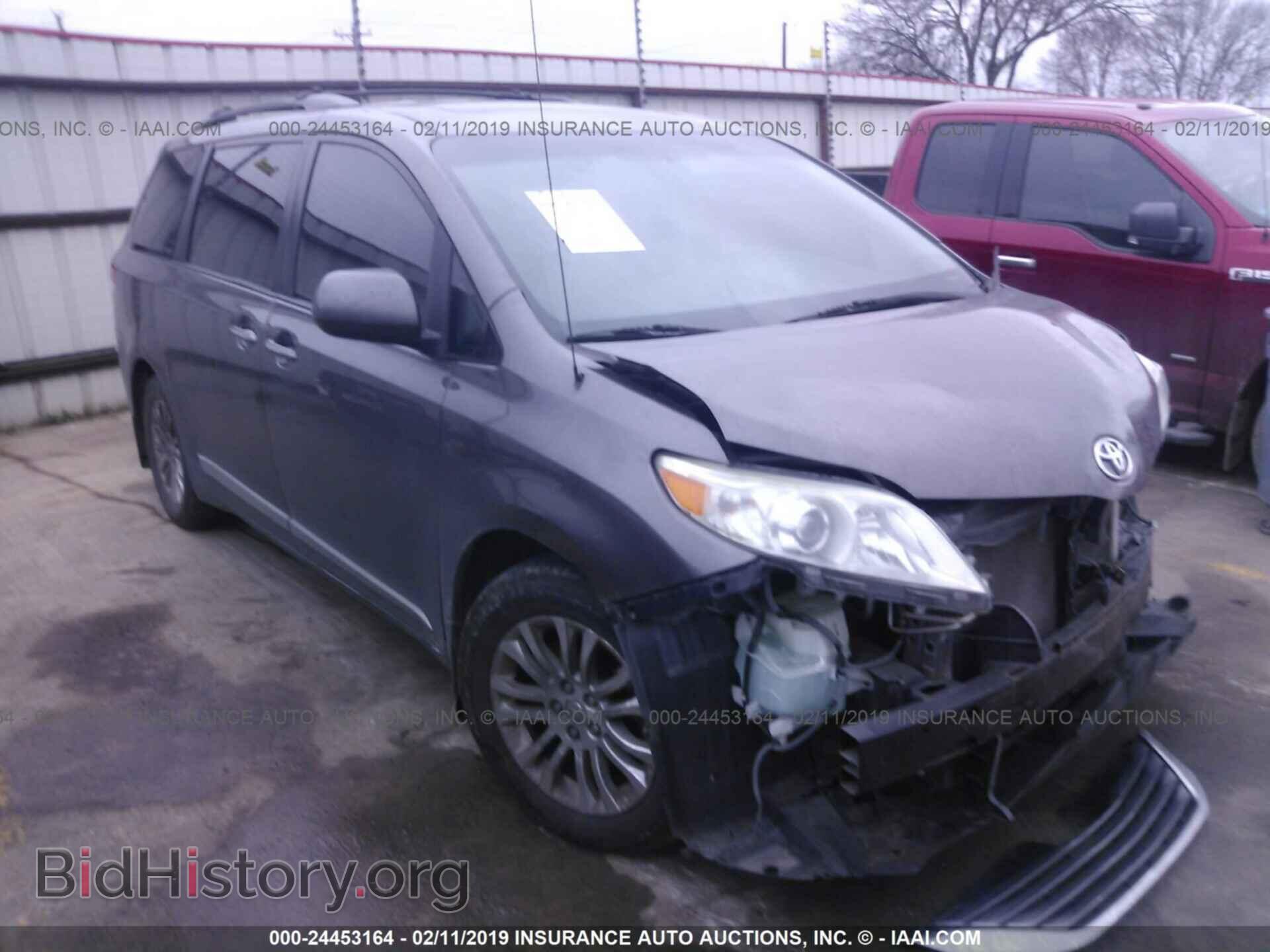 Фотография 5TDYK3DC5DS356711 - TOYOTA SIENNA 2013