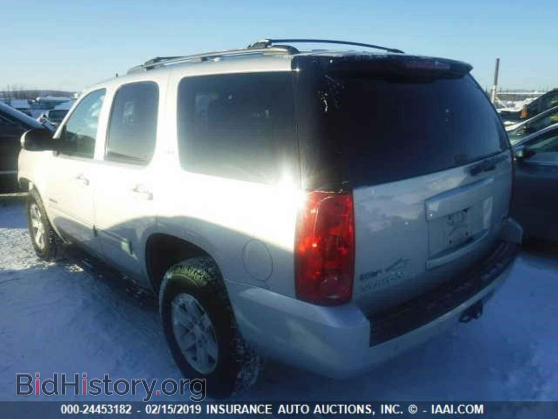 2011 GMC YUKON - VIN: 1GKS2CE09BR101215 - Фото 3