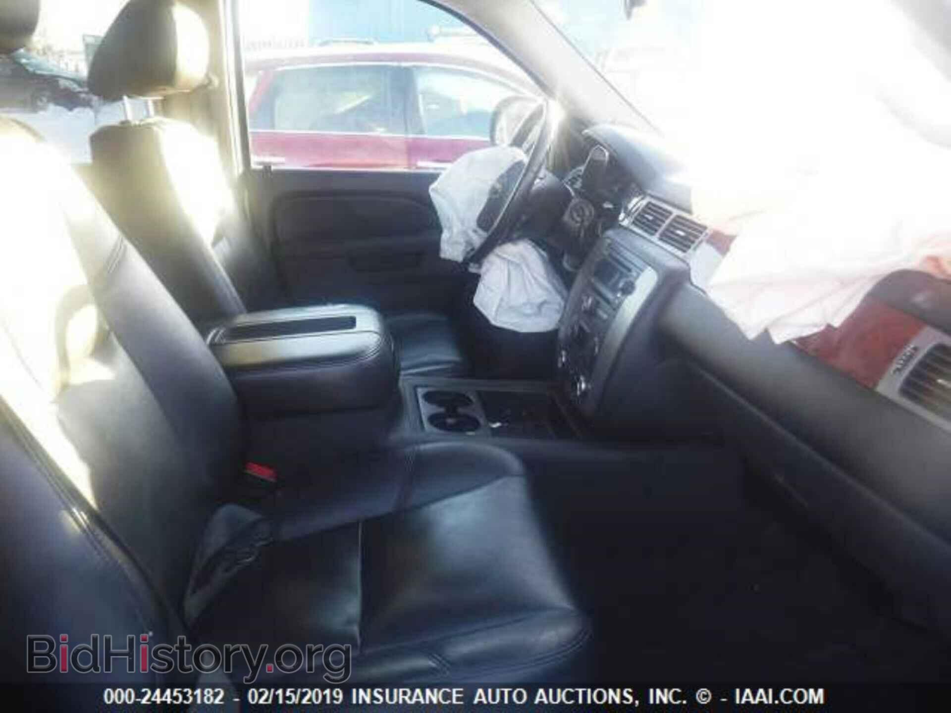 2011 GMC YUKON - VIN: 1GKS2CE09BR101215 - Фото 5