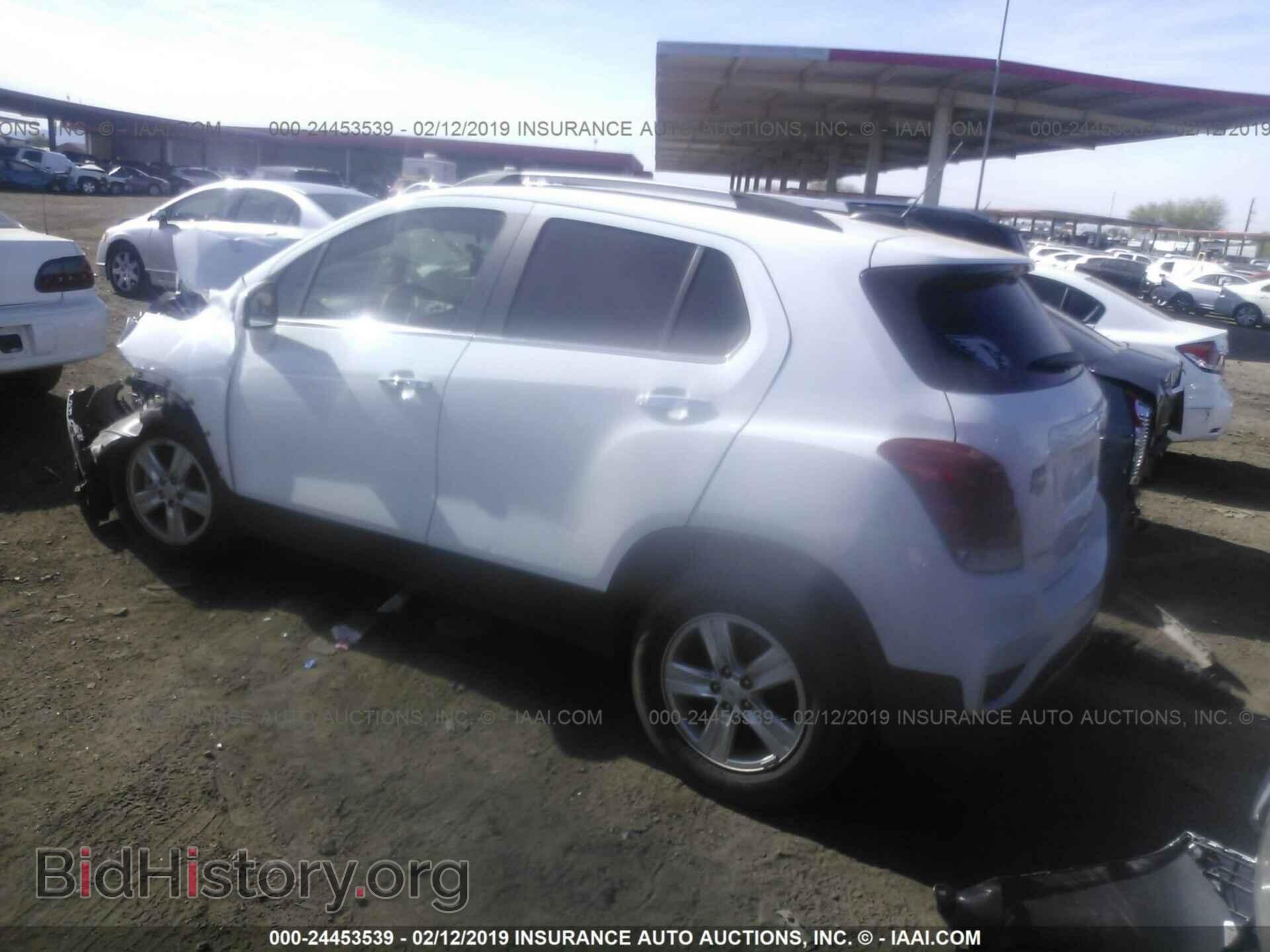 2017 CHEVROLET TRAX - VIN: KL7CJLSB2HB075855 - Фото 3