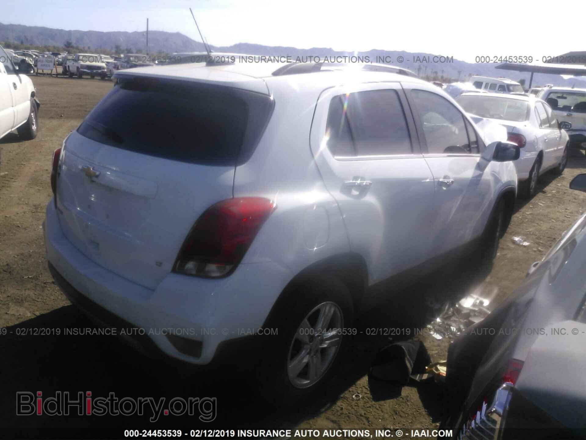 2017 CHEVROLET TRAX - VIN: KL7CJLSB2HB075855 - Фото 4