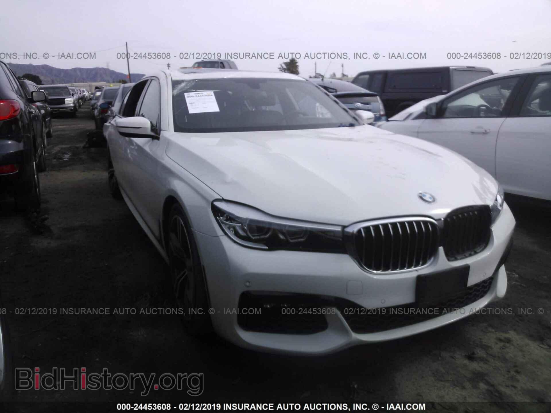 Photo WBA7E2C58GG738971 - BMW 740 2016