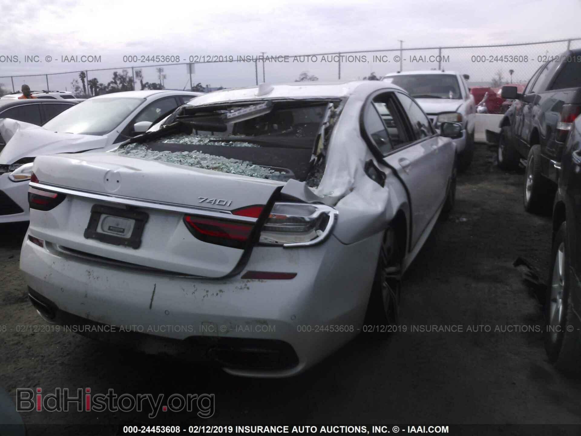 2016 BMW 740 - VIN: WBA7E2C58GG738971 - Фото 4