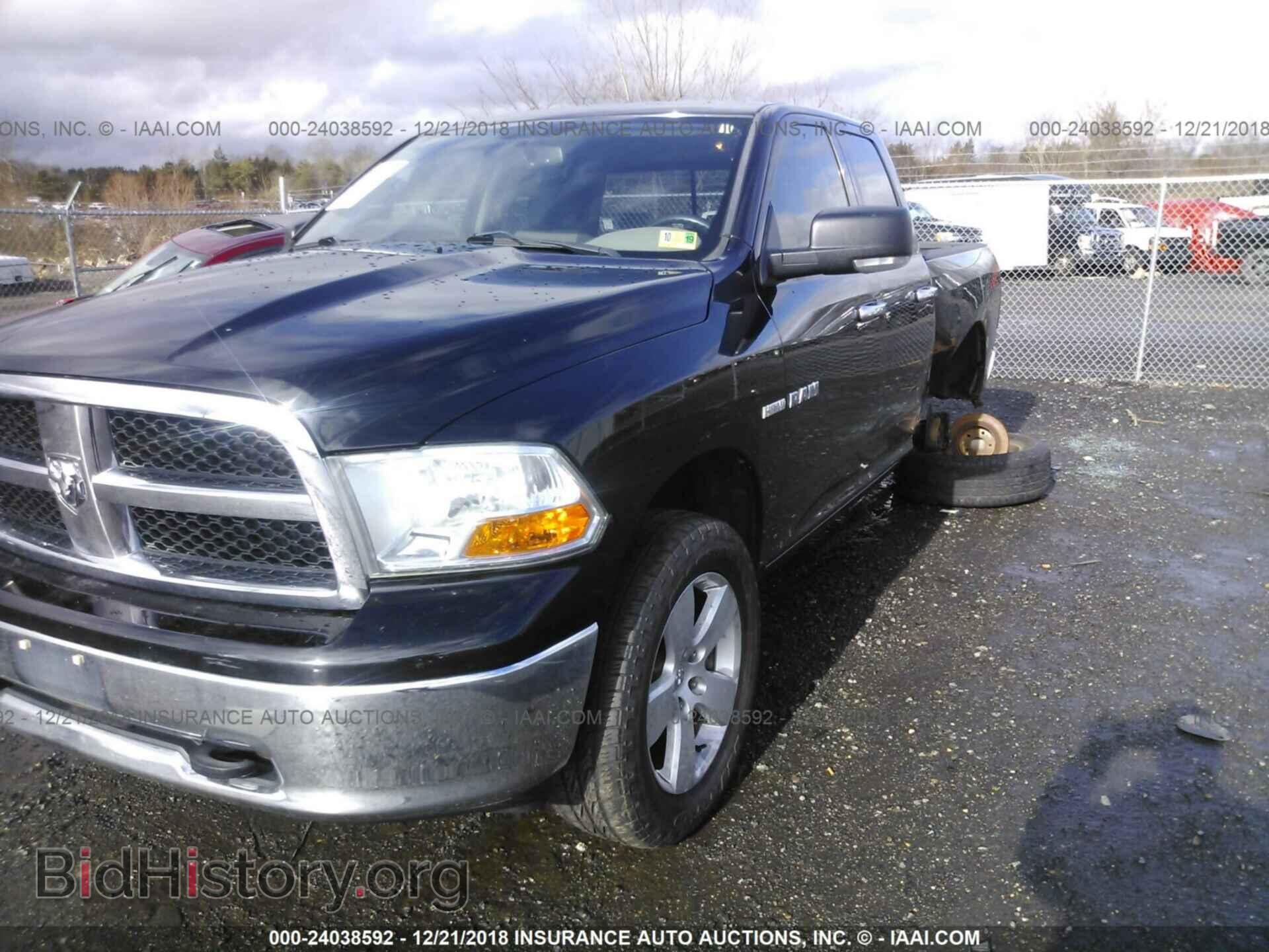2010 DODGE RAM 1500 - VIN: 1D7RV1GT1AS128497 - Фото 2