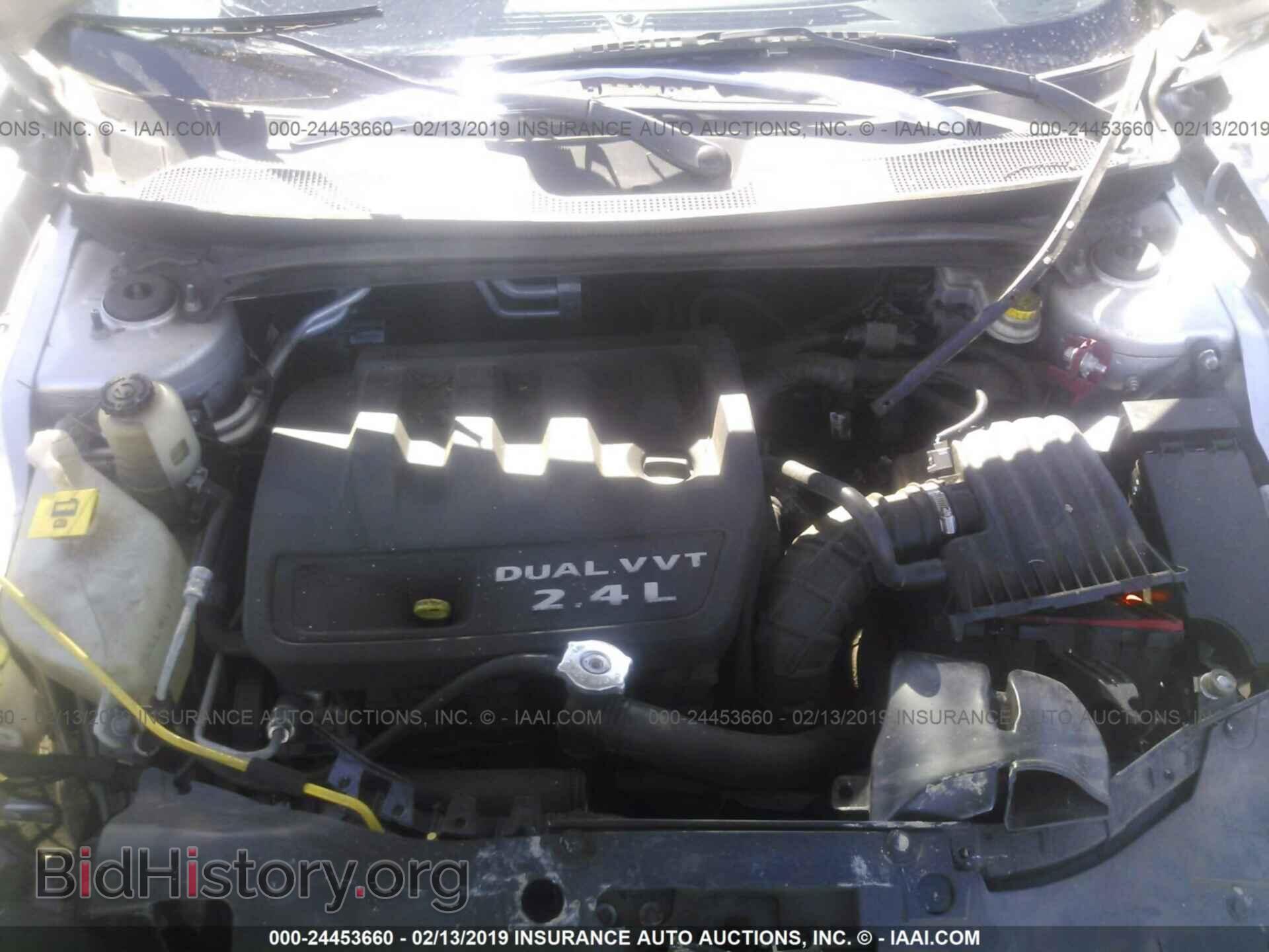 2011 CHRYSLER 200 - VIN: 1C3BC2EBXBN597450 - Фото 10