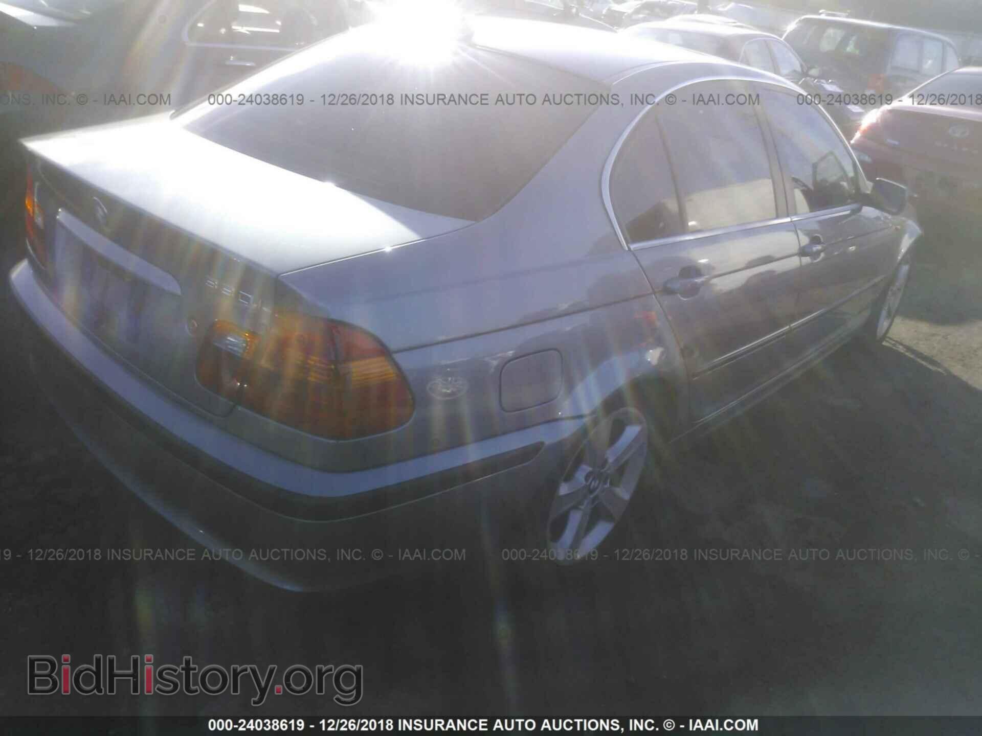 2004 BMW 330 - VIN: WBAEV53414KM33658 - Фото 4