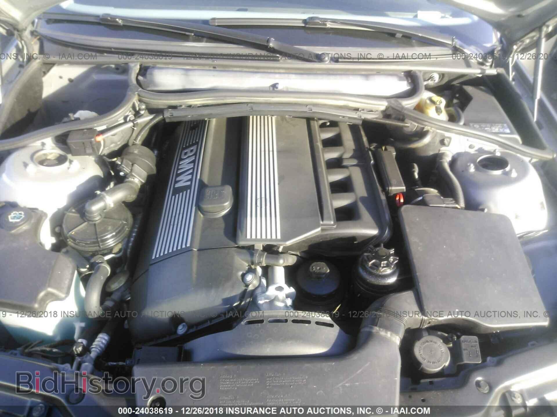 2004 BMW 330 - VIN: WBAEV53414KM33658 - Фото 10
