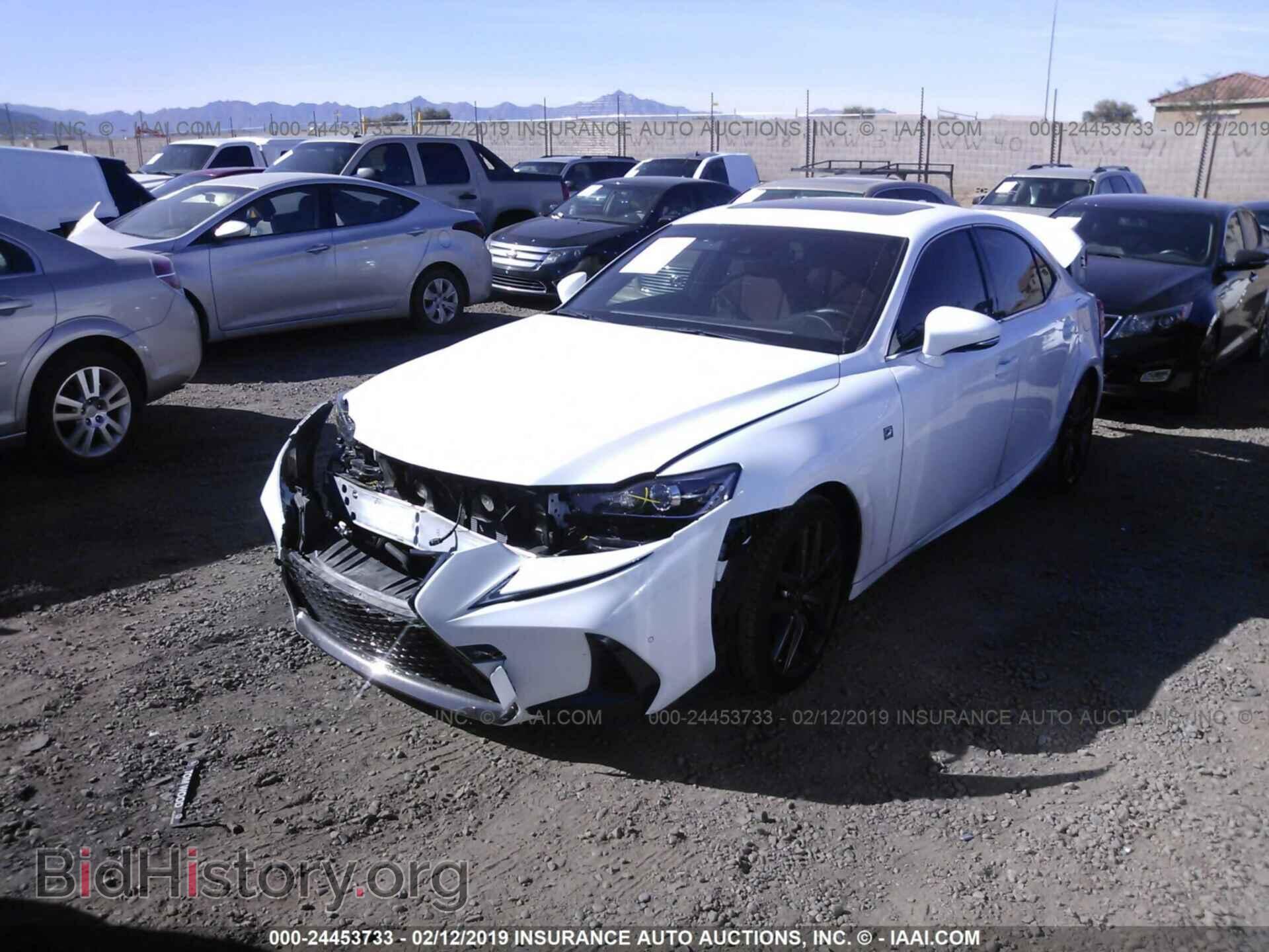 2018 LEXUS IS - VIN: JTHBA1D21J5074585 - Фото 2