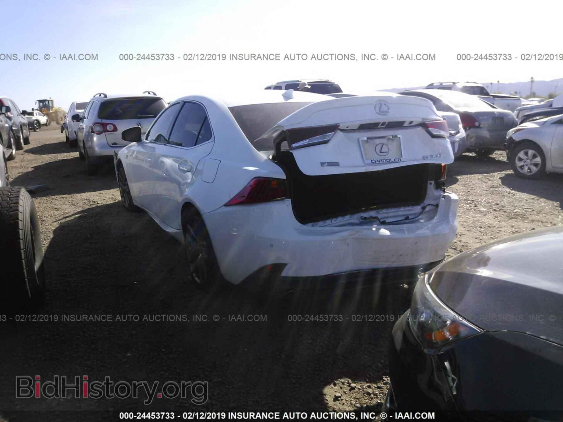 2018 LEXUS IS - VIN: JTHBA1D21J5074585 - Фото 3