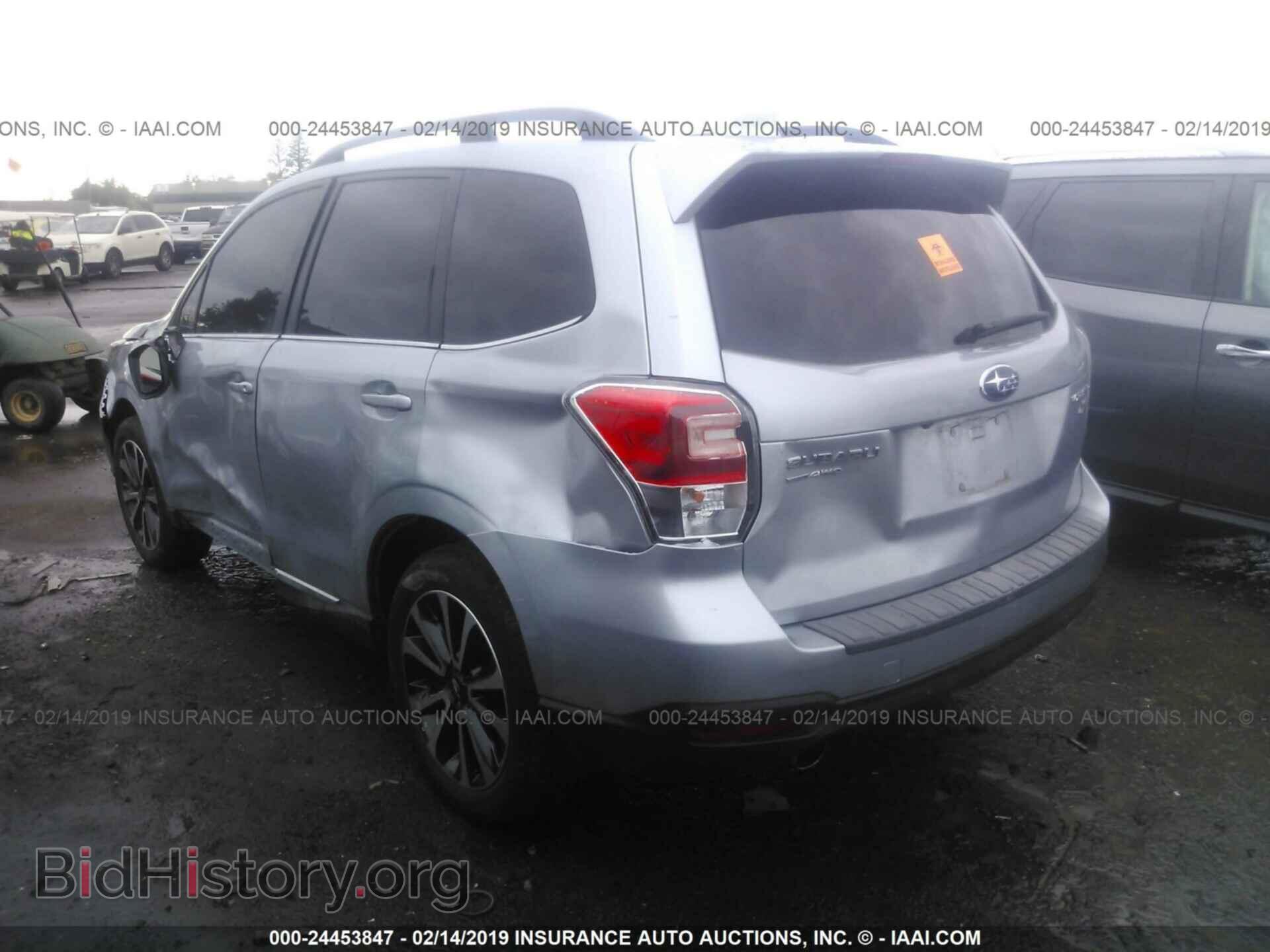 2017 SUBARU FORESTER - VIN: JF2SJGWC2HH583511 - Фото 3