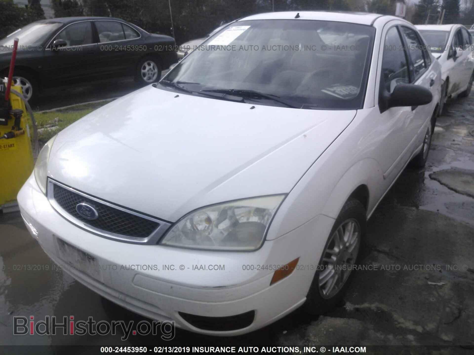 2007 FORD FOCUS - VIN: 1FAFP34N27W112177 - Фото 2