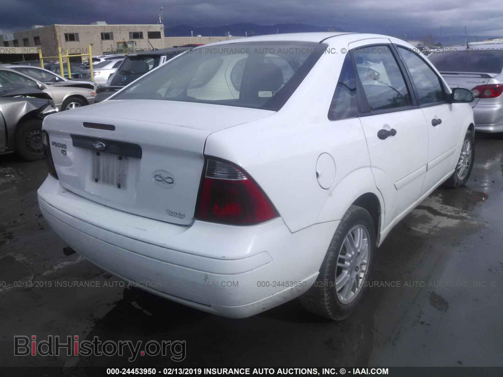 2007 FORD FOCUS - VIN: 1FAFP34N27W112177 - Фото 4