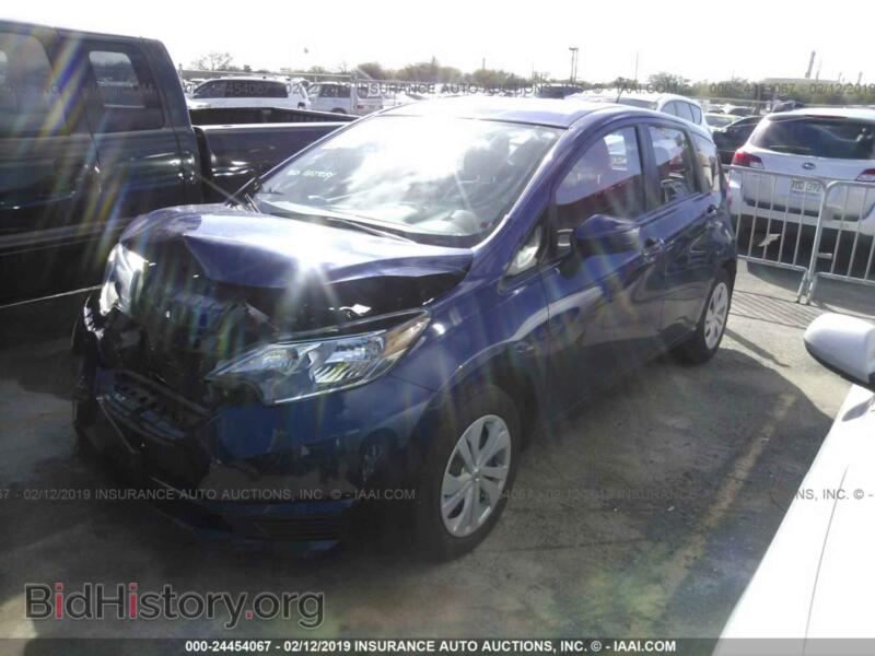 2017 Nissan VERSA NOTE (VIN 3N1CE2CP7HL377218) — photo 2 of 10