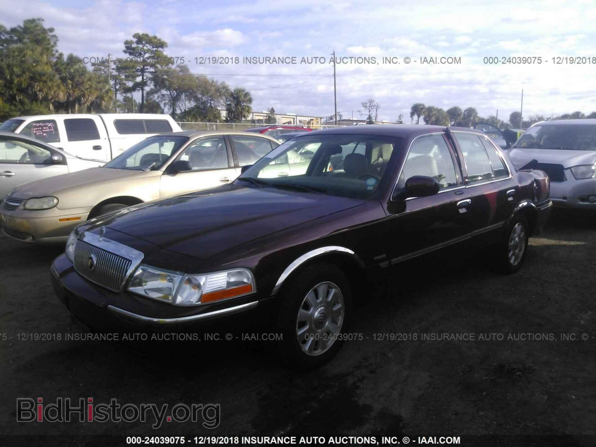 2013 RAM 1500 - VIN: 1C6RR6FG8DS697777 - Photo 2