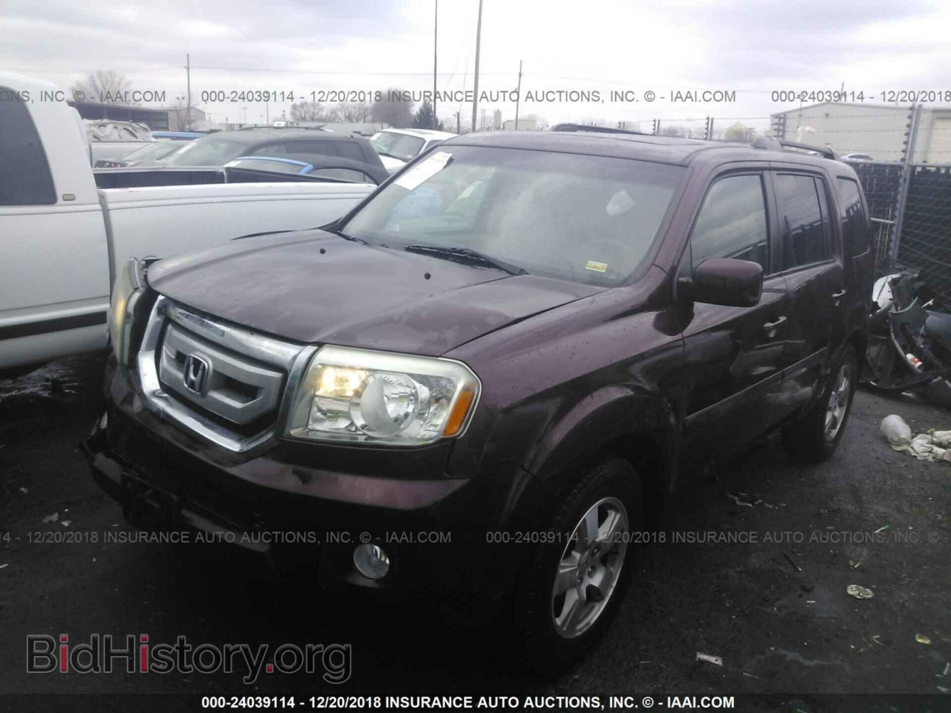 2008 FORD TAURUS - VIN: 1FAHP25W28G171817 - Фото 2