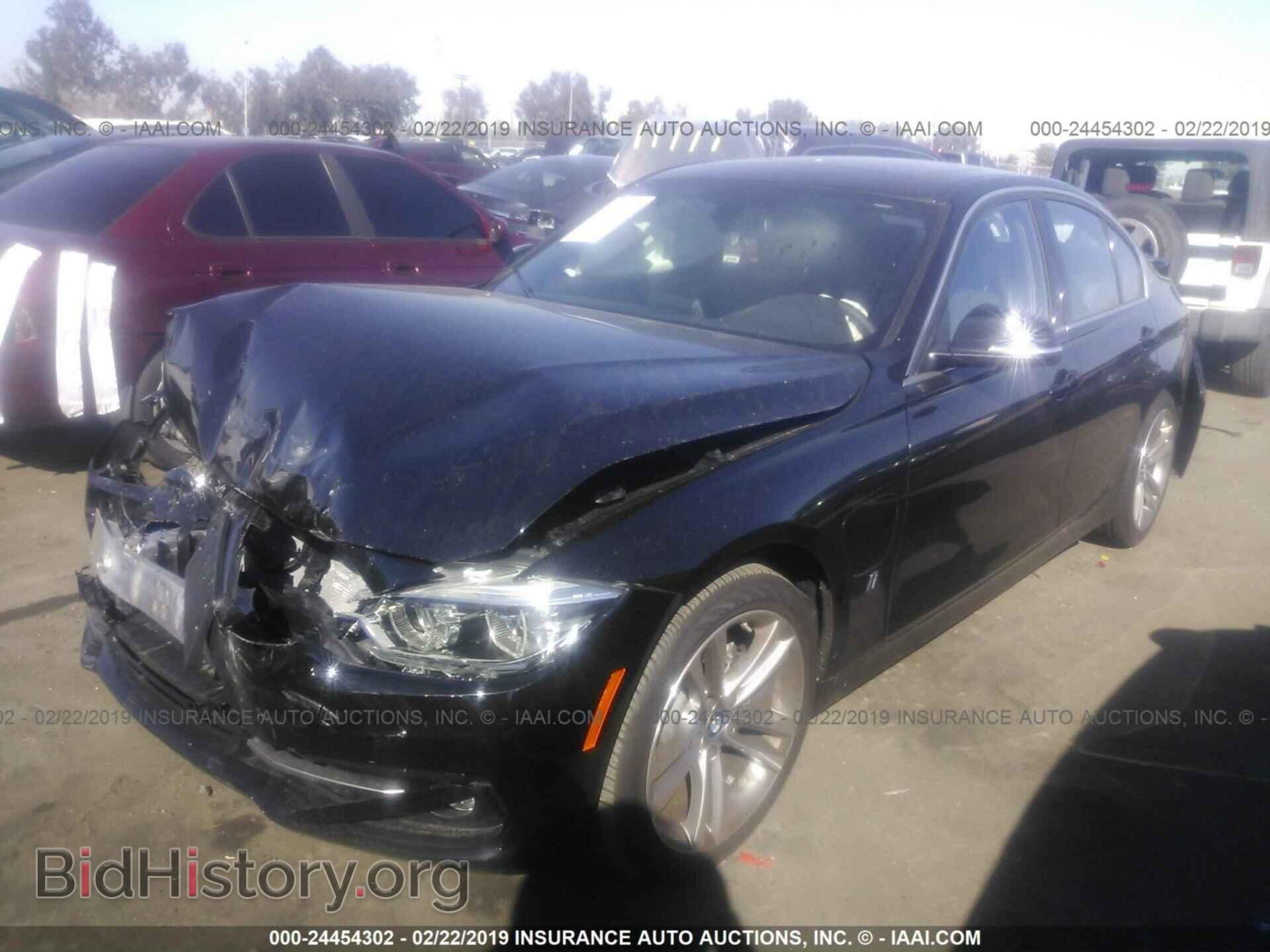 2018 BMW 330E - VIN: WBA8E1C52JA180141 - Фото 2