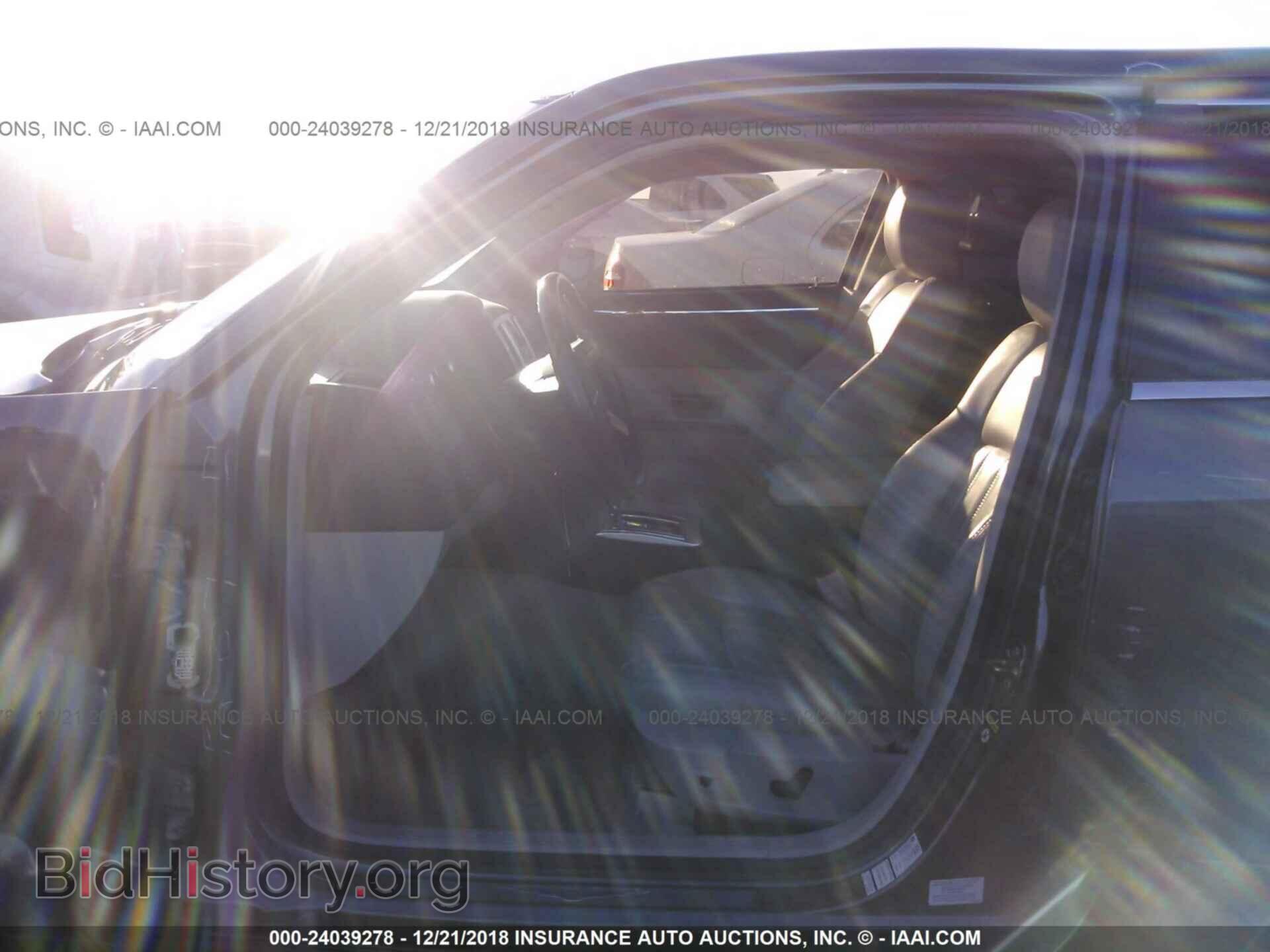 2005 CHRYSLER 300C - VIN: 2C3AA63H35H104429 - Фото 6