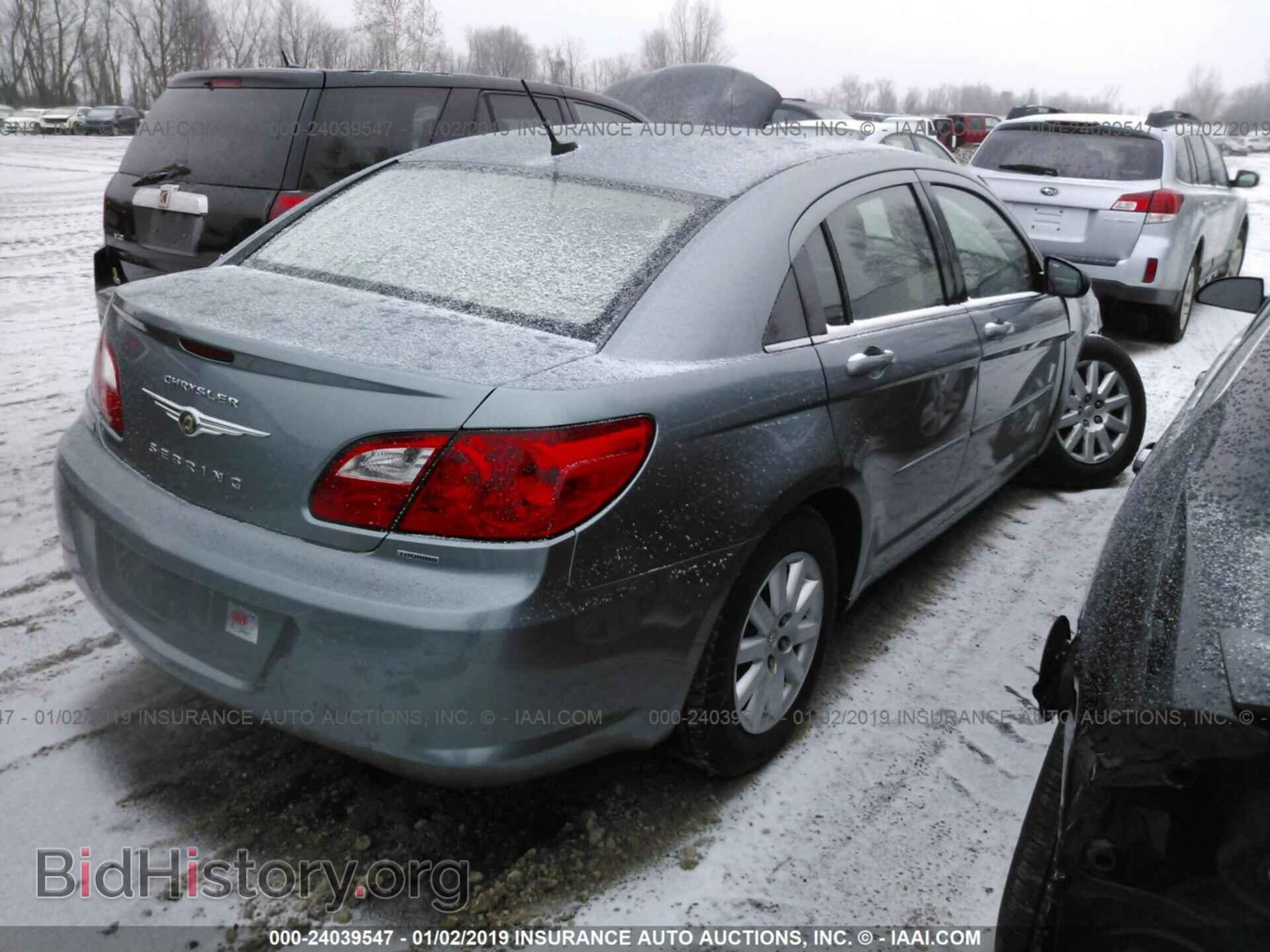 2010 CHRYSLER SEBRING - VIN: 1C3CC4FD0AN178778 - Фото 4