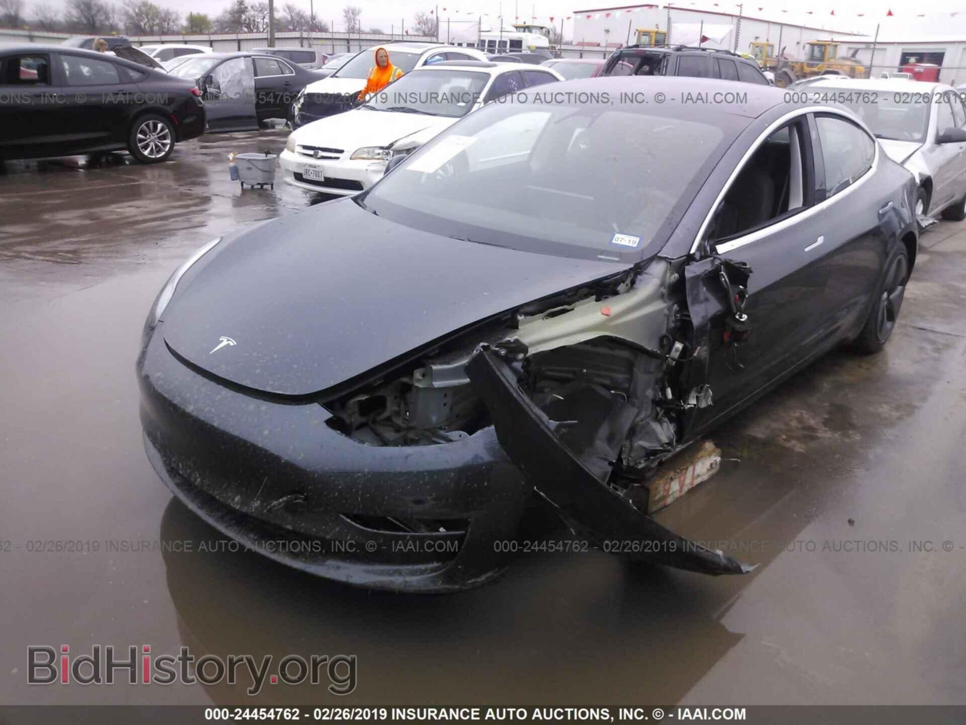 2018 TESLA MODEL 3 - VIN: 5YJ3E1EA6JF028295 - Photo 2