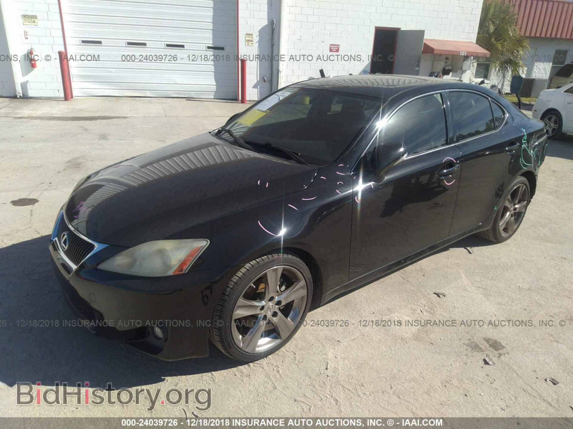 2011 LEXUS IS - VIN: JTHBF5C28B2101343 - Фото 2