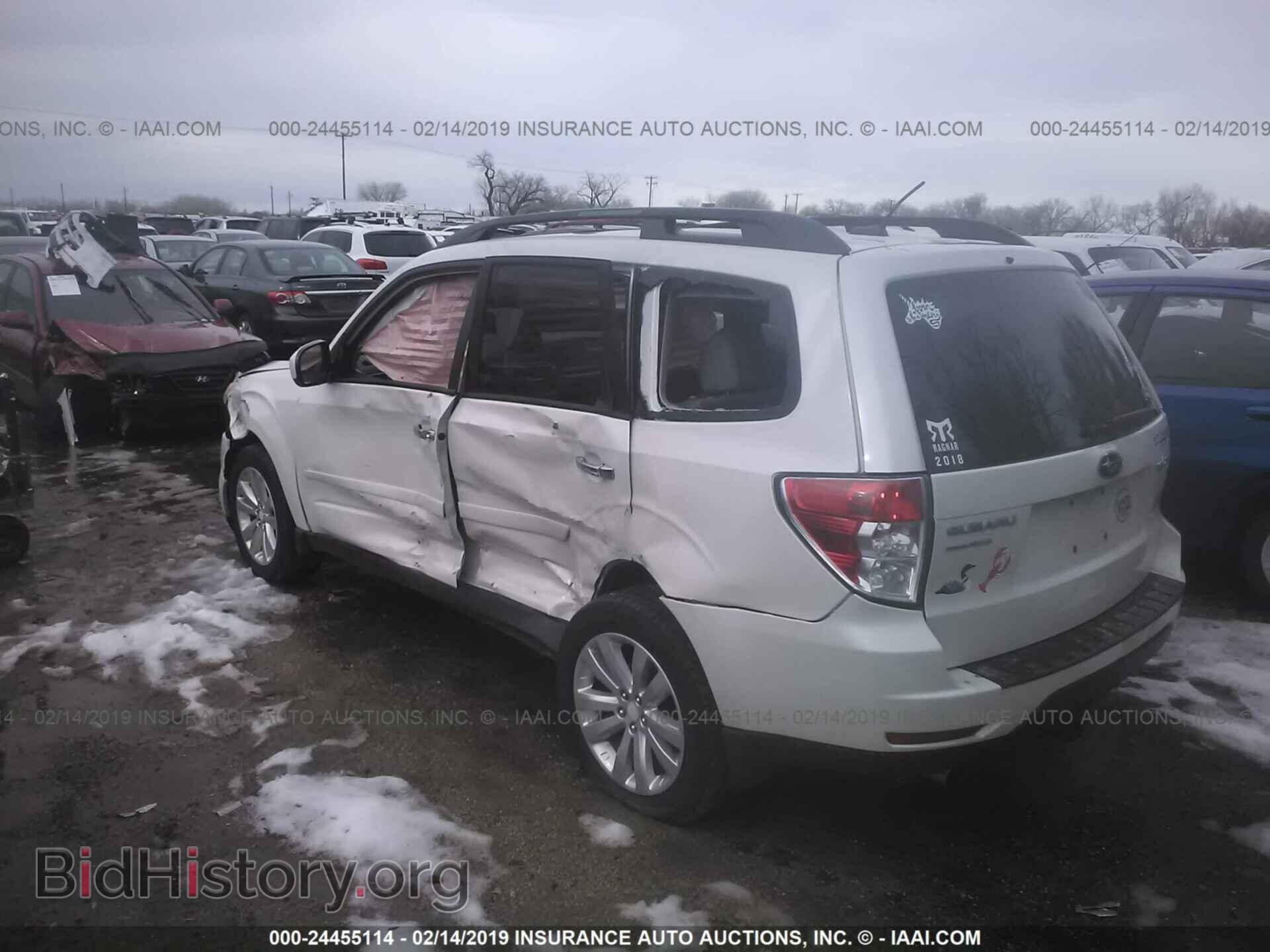 2011 SUBARU FORESTER - VIN: JF2SHAEC8BH756188 - Фото 3