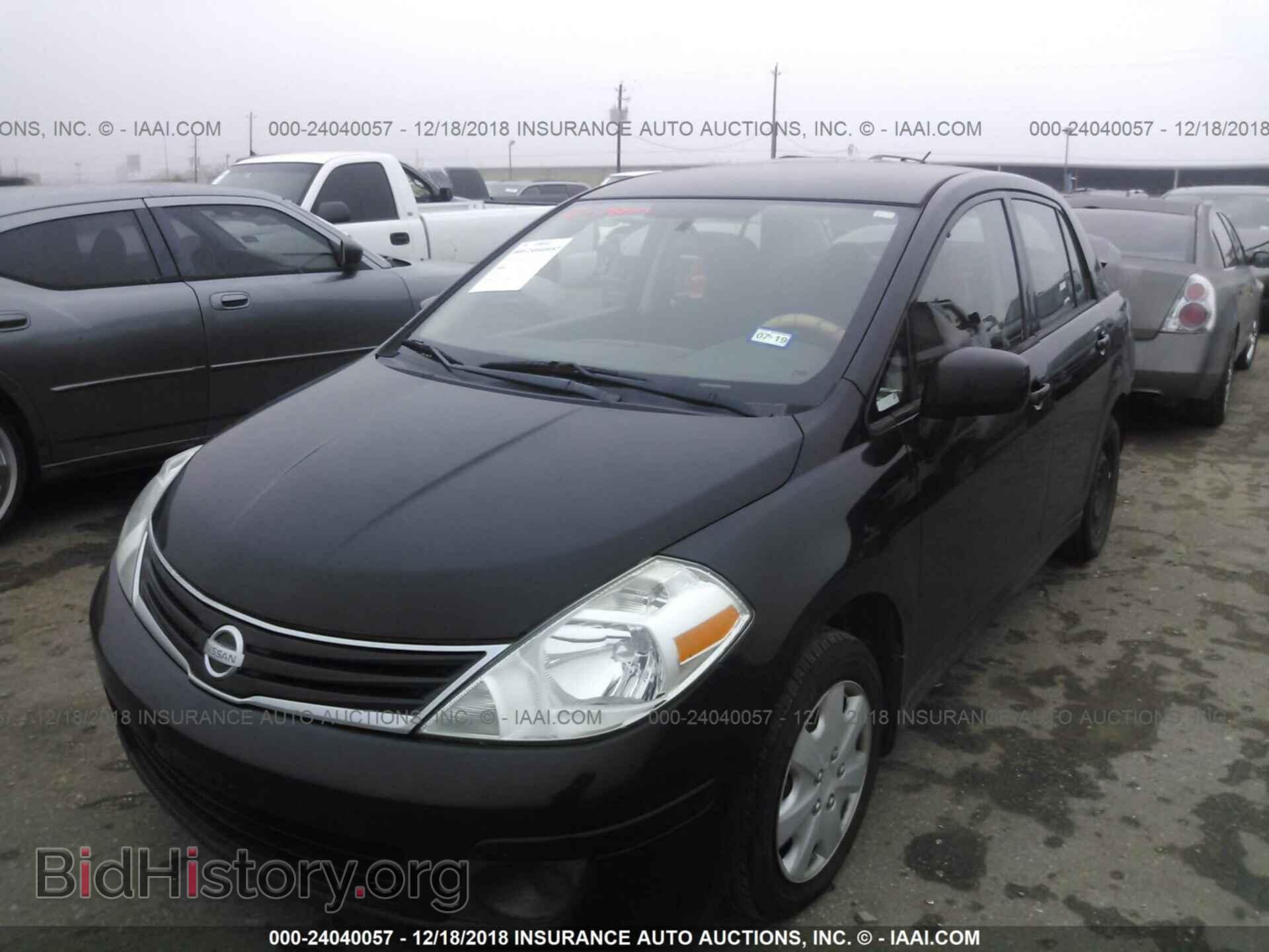2011 NISSAN VERSA - VIN: 3N1BC1APXBL379101 - Фото 2