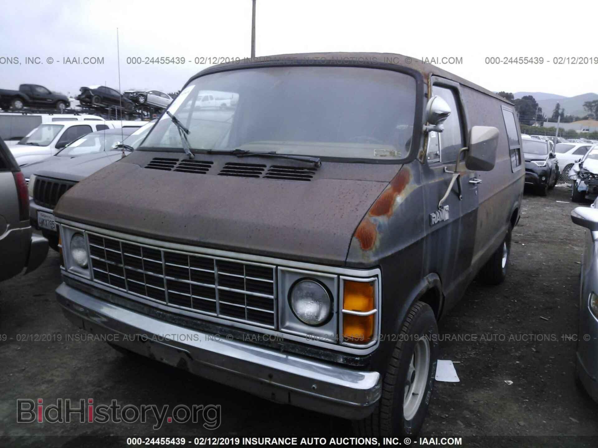 1982 DODGE RAM VAN - VIN: 2B7GB13E3CK162598 - Фото 2