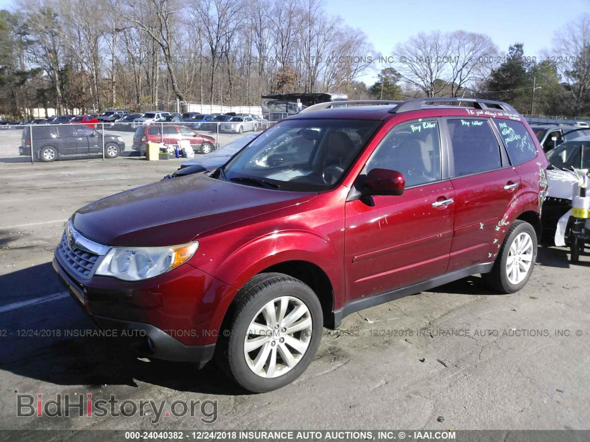 2011 SUBARU FORESTER - VIN: JF2SHAEC8BH760421 - Фото 2
