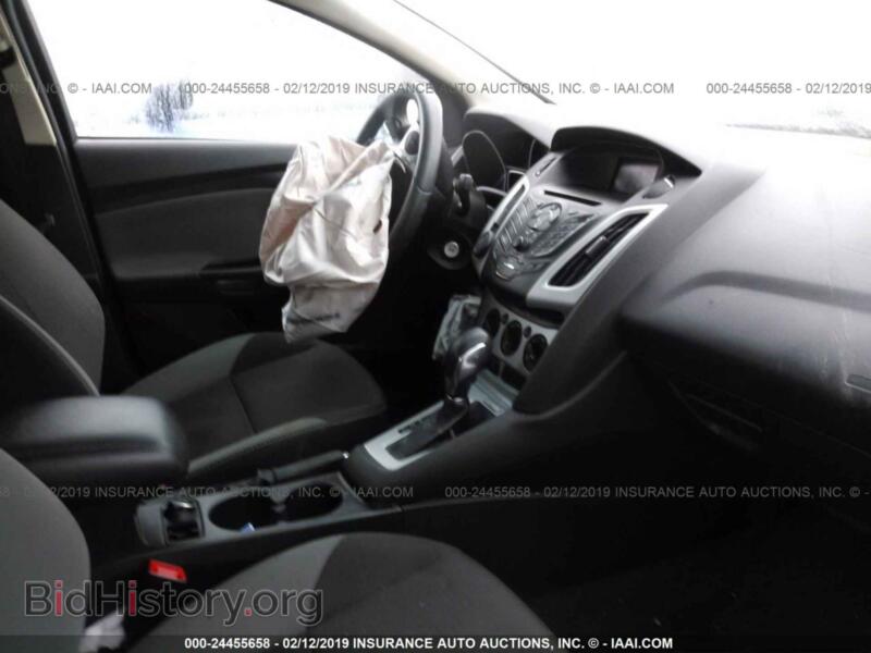 2013 Ford FOCUS (VIN 1FADP3F2XDL181884) — фото 5 из 10