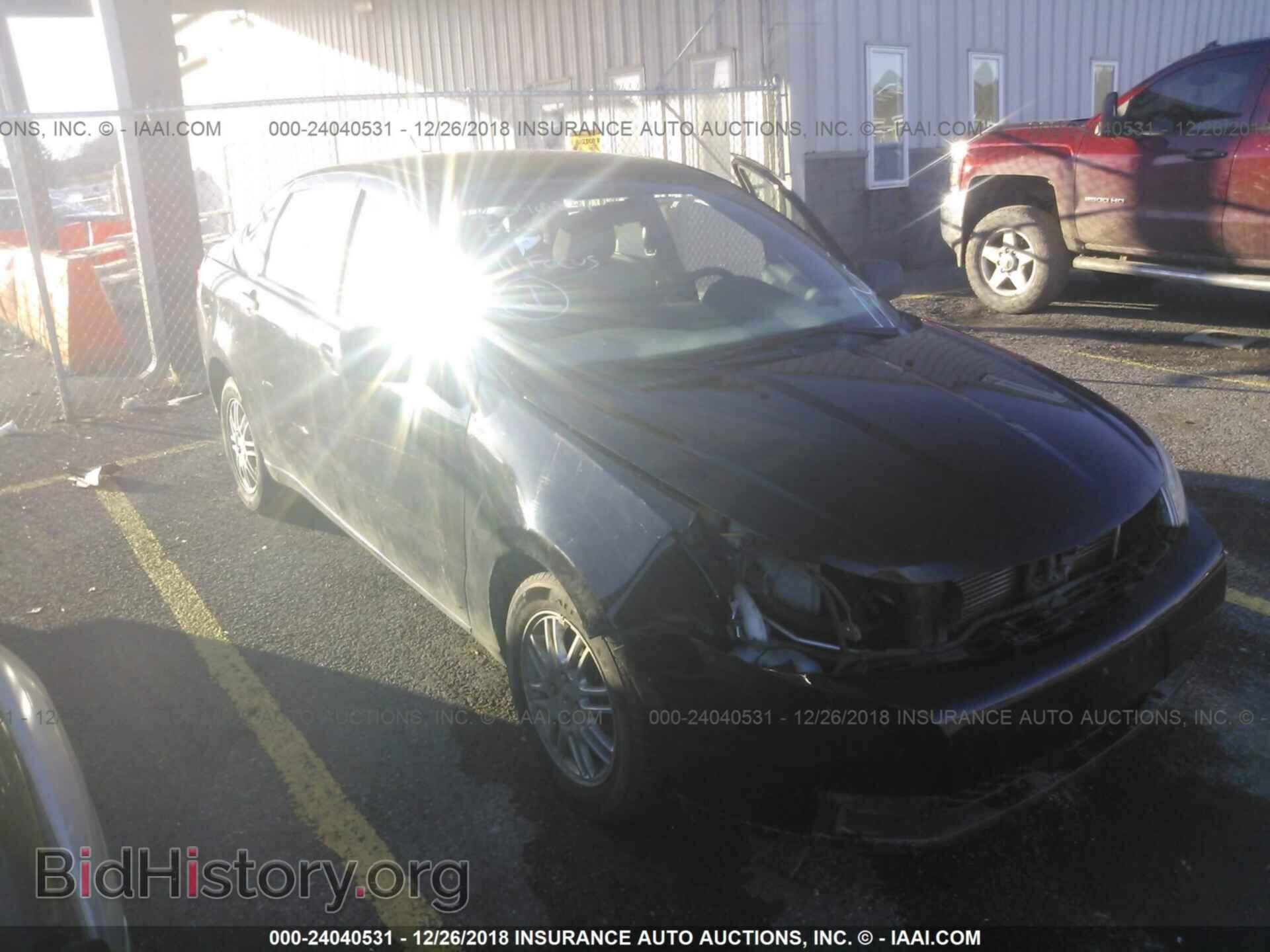Photo 1FAHP3FN4BW195075 - FORD FOCUS 2011