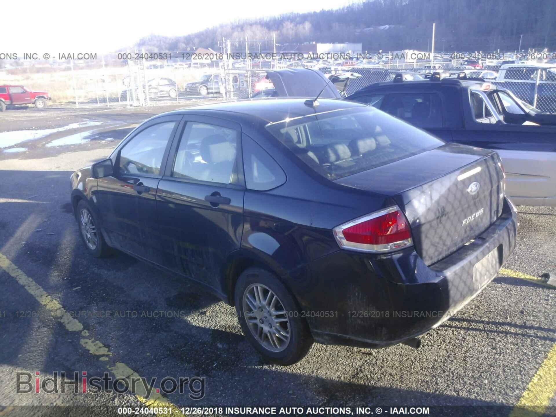 2011 FORD FOCUS - VIN: 1FAHP3FN4BW195075 - Фото 3