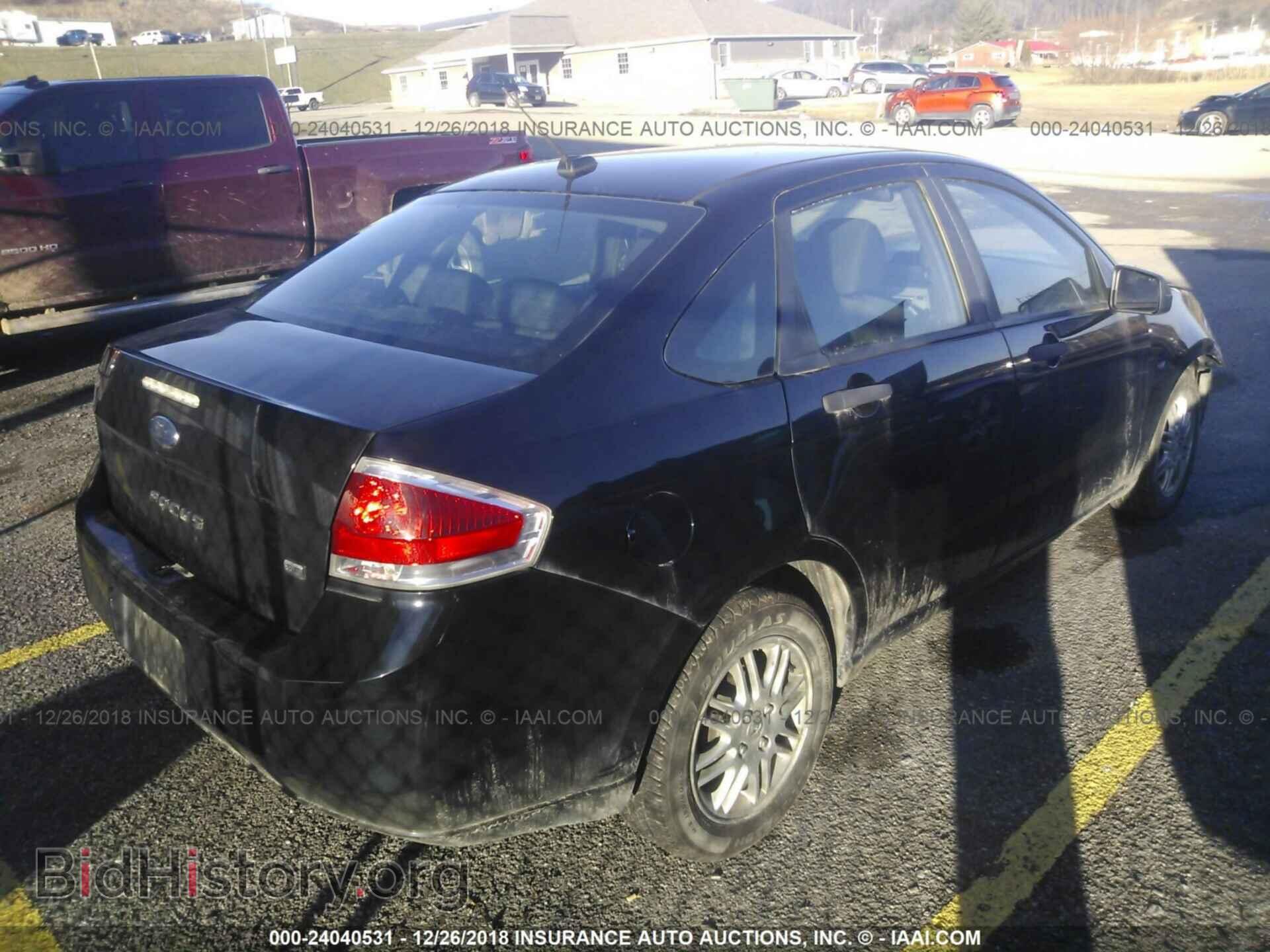 2011 FORD FOCUS - VIN: 1FAHP3FN4BW195075 - Фото 4