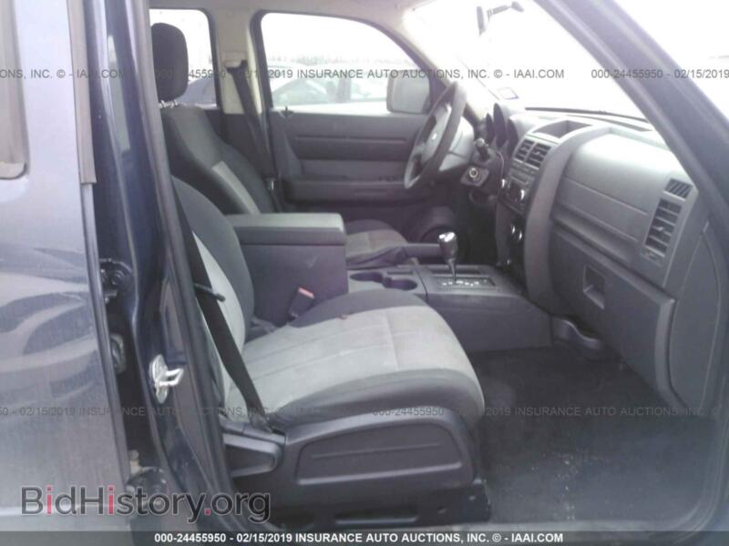 2008 Dodge NITRO (VIN 1D8GT28K38W249359) — фото 5 из 10