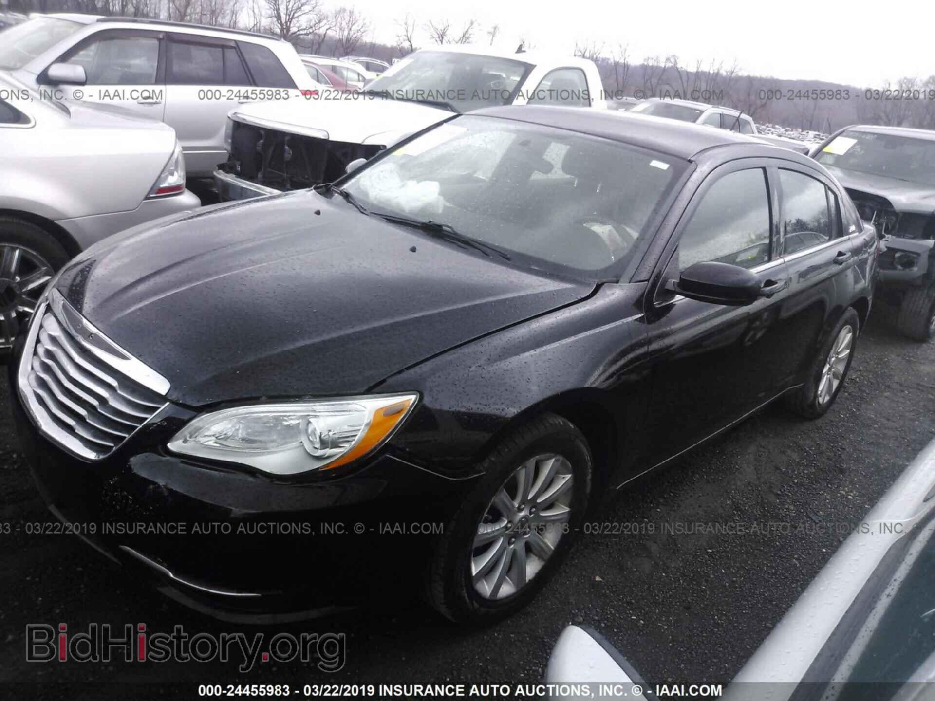 2013 CHRYSLER 200 - VIN: 1C3CCBBB9DN588847 - Photo 2