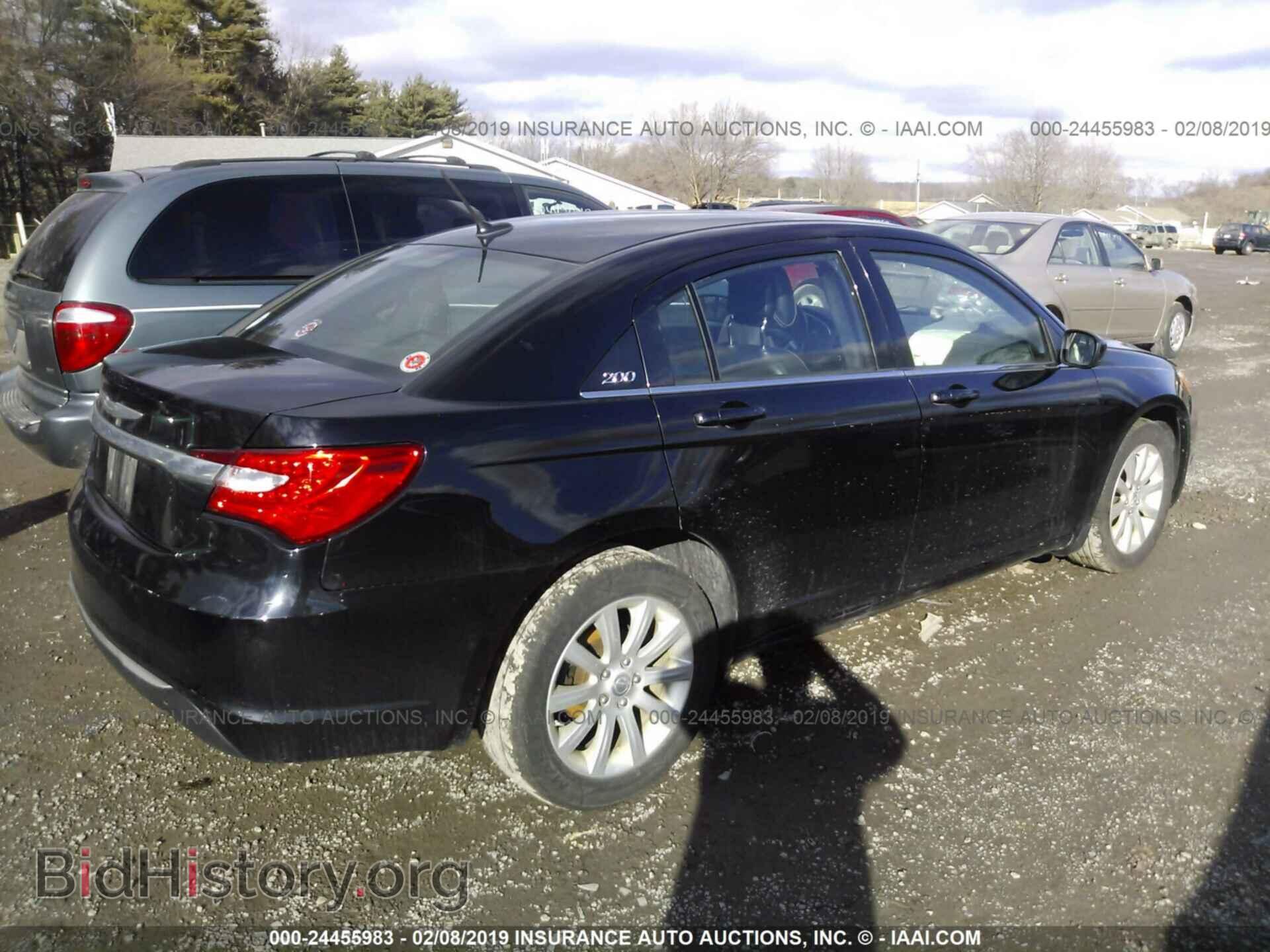 2013 CHRYSLER 200 - VIN: 1C3CCBBB9DN588847 - Photo 4