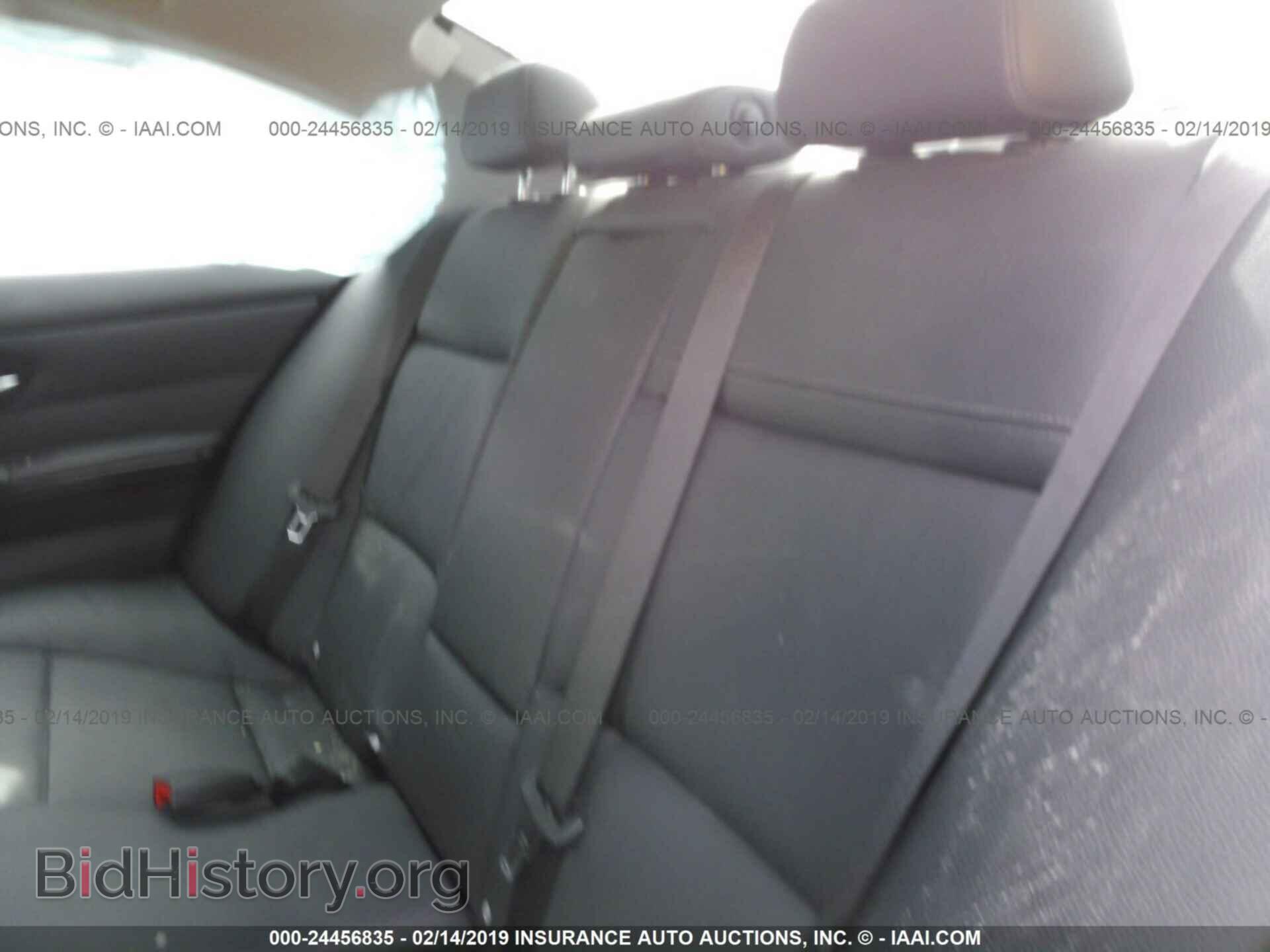 2011 BMW 328 - VIN: WBAPH5G54BNM77121 - Фото 8